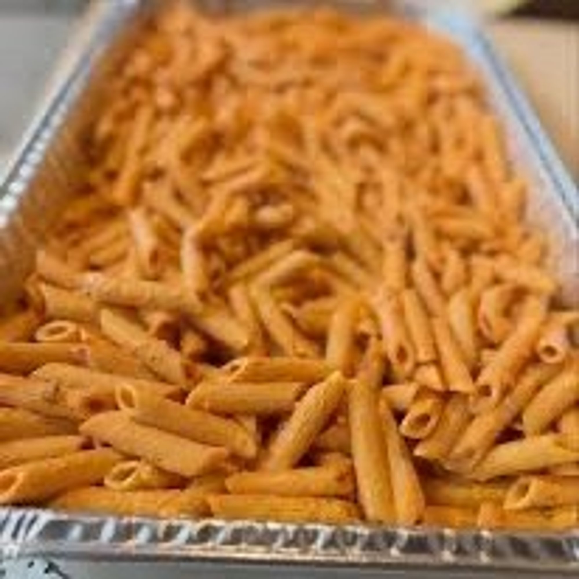 Large Pan Penne with Marinara (Feeds 12-18)