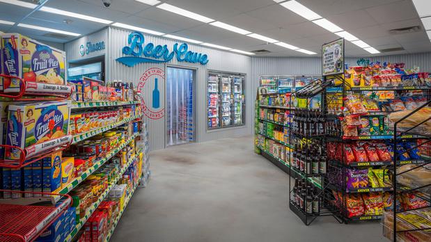 Images SavOn Convenience Stores