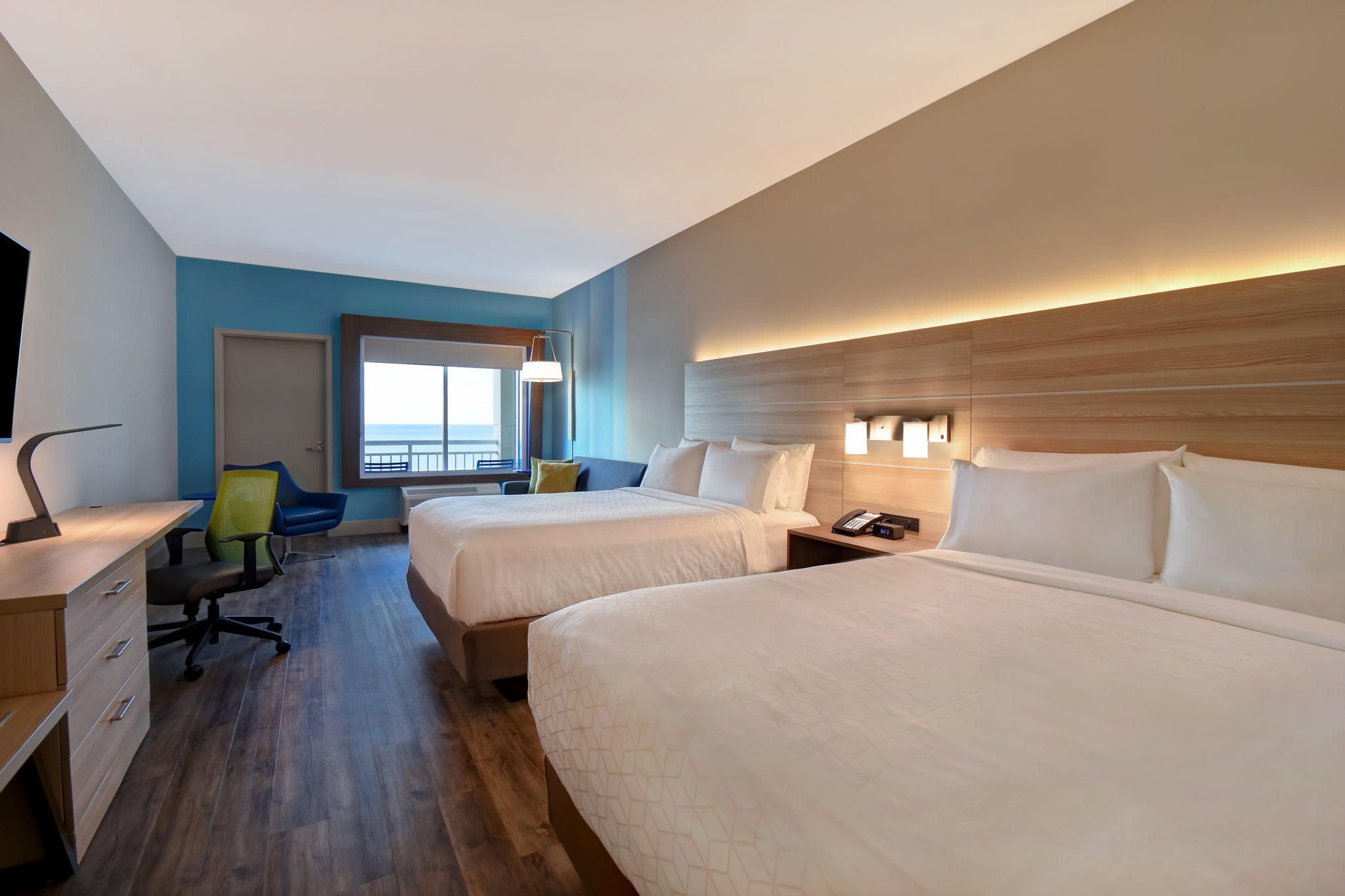 Holiday Inn Express & Suites Galveston Beach Photo