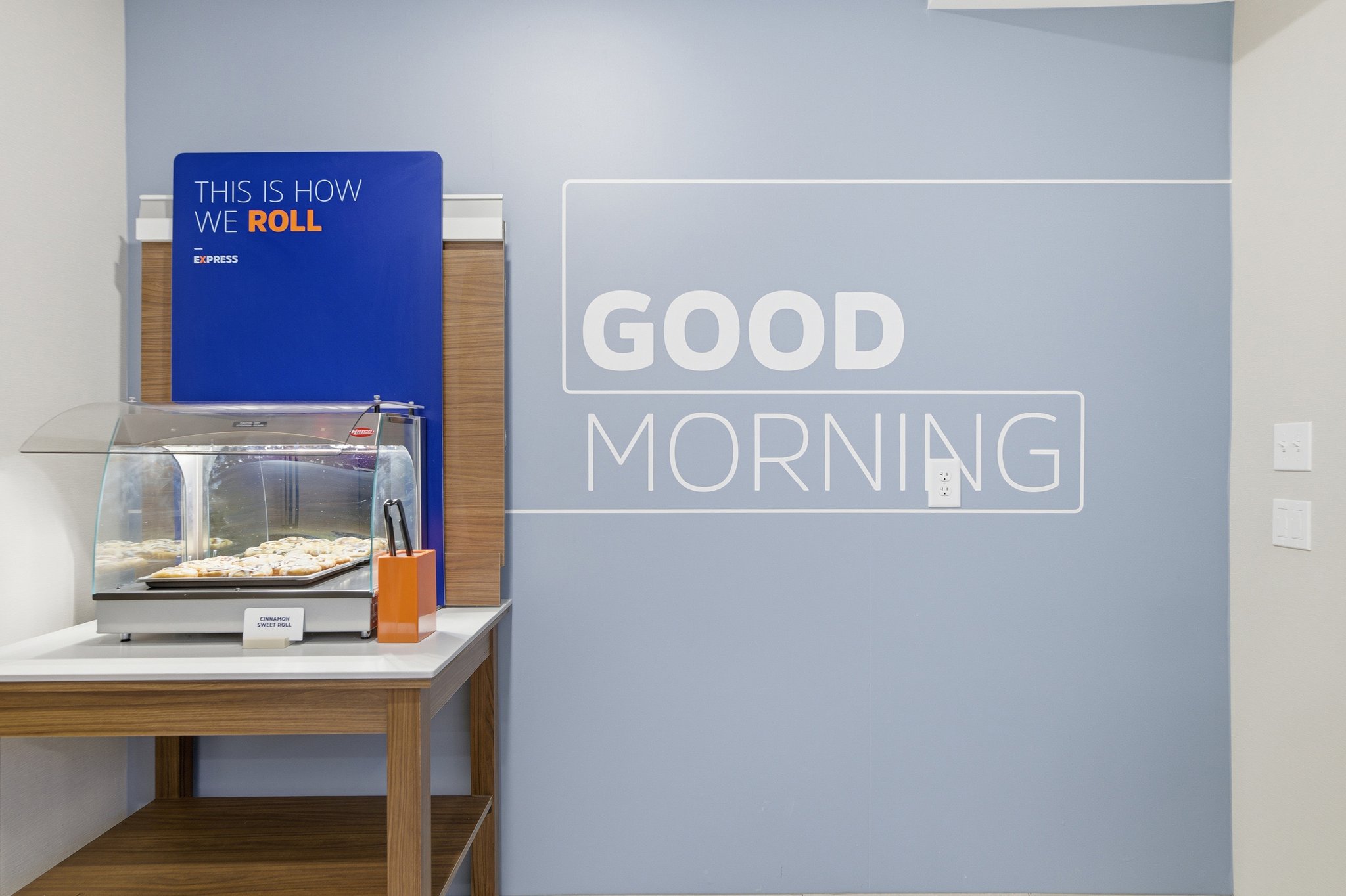 Holiday Inn Express & Suites Raleigh West - Lenovo Center by IHG Image