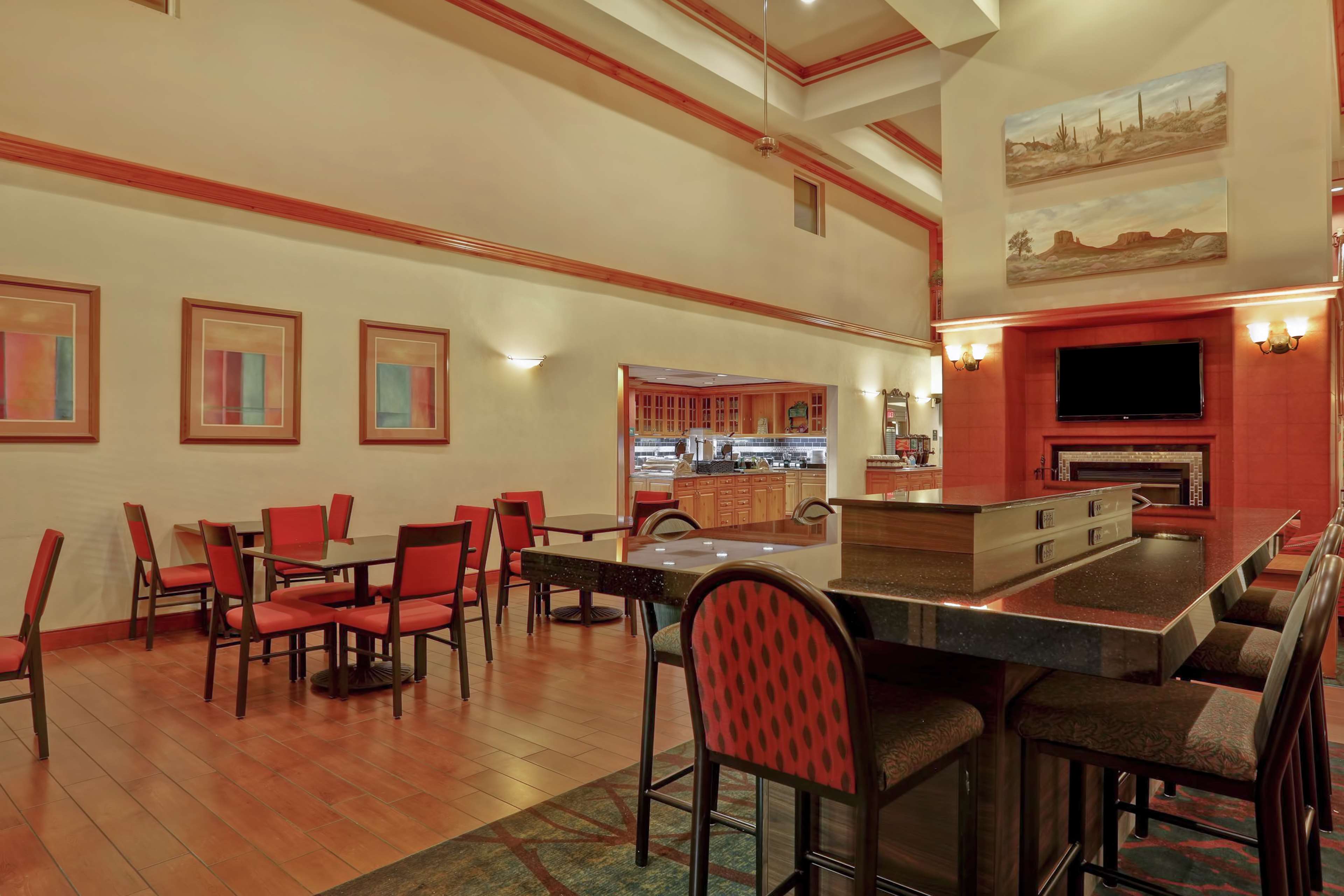 Homewood Suites by Hilton Phoenix/Scottsdale Photo