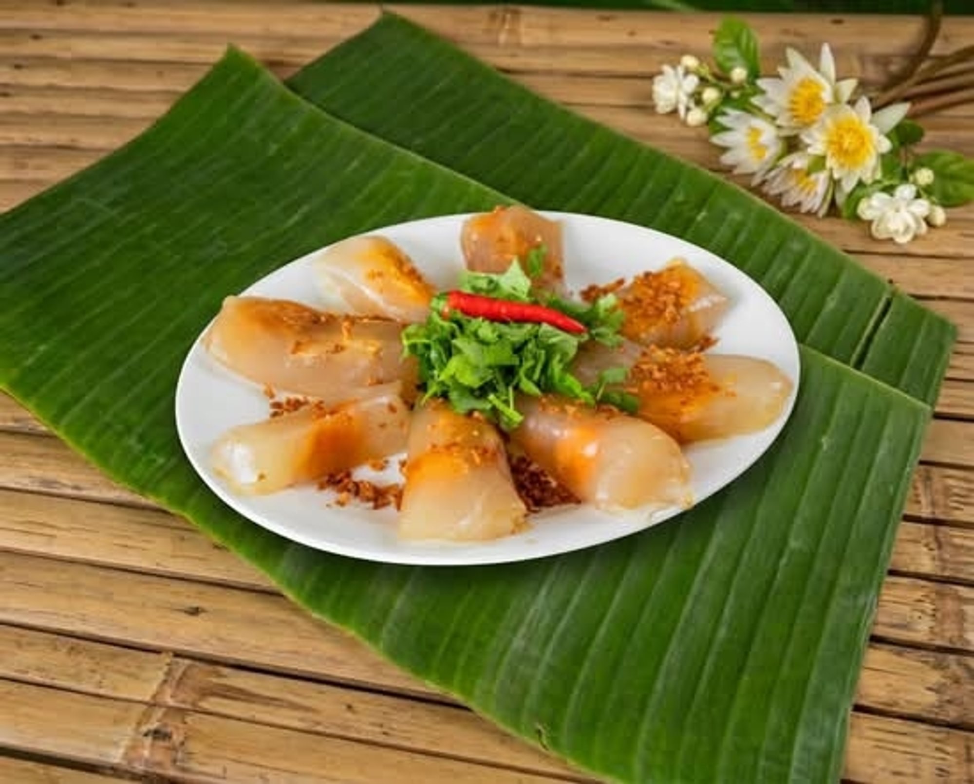 Steamed Tapioca Dumpling Filled with Pork Belly & Shrimp (Bánh Bột Lọc)