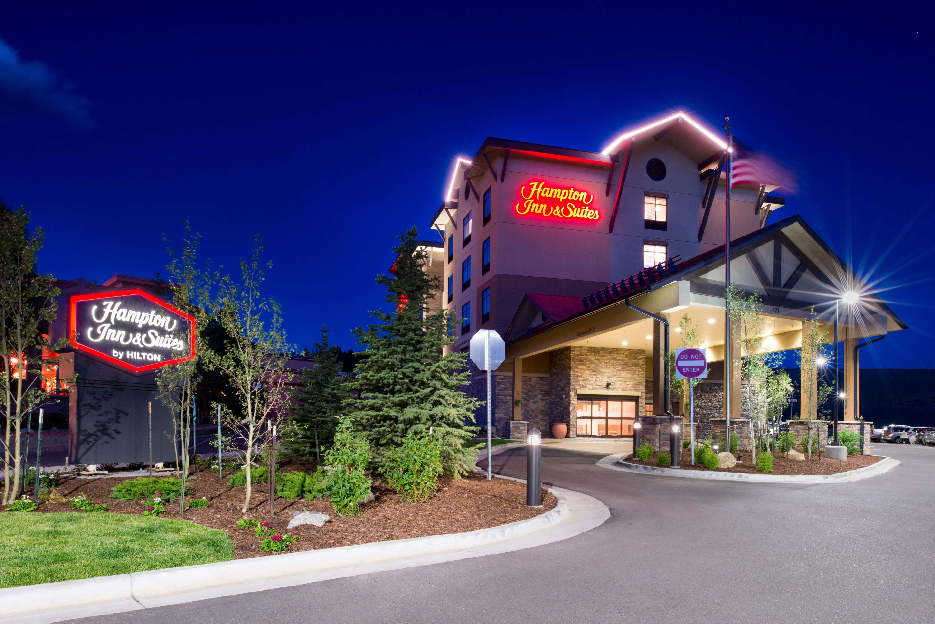 Hampton Inn & Suites Silverthorne, CO Photo