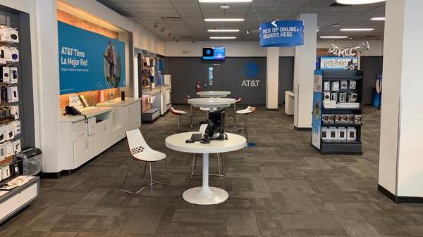 AT&T Store Photo