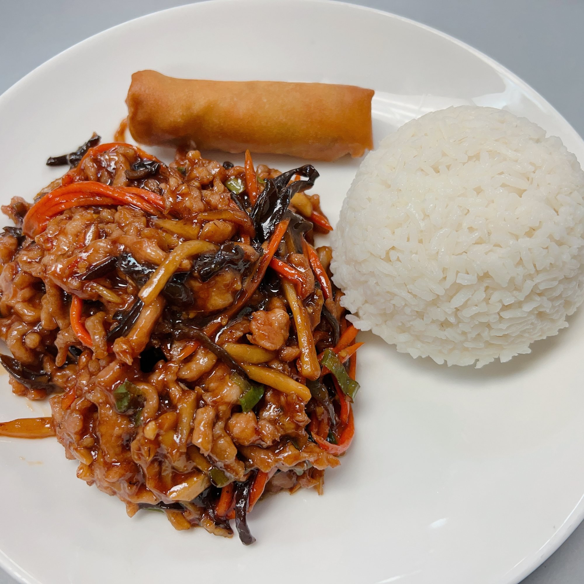 Shredded Pork with Garlic Sauce 鱼香肉丝 Lunch Special