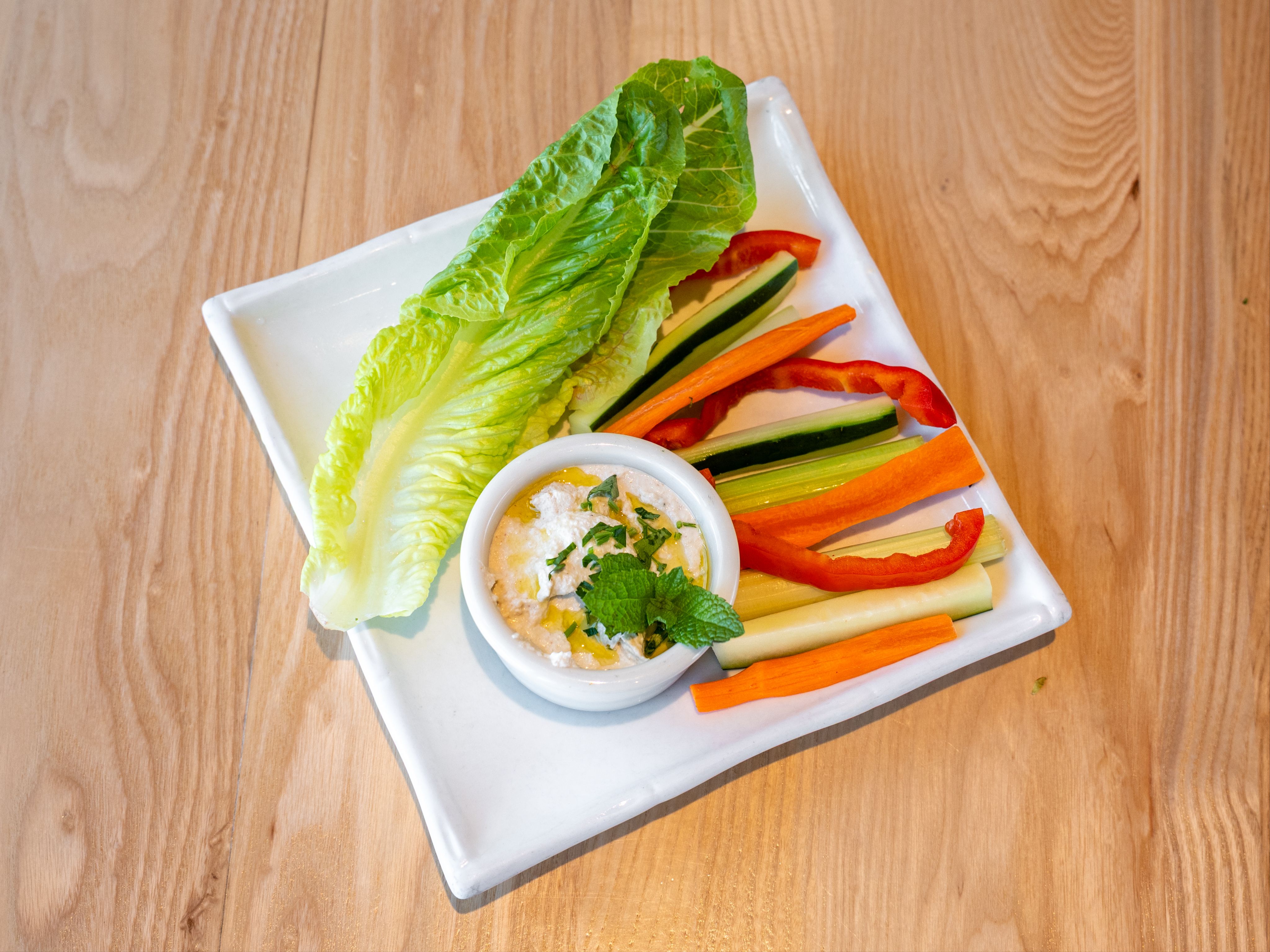 Hummus & Veggie Dip
