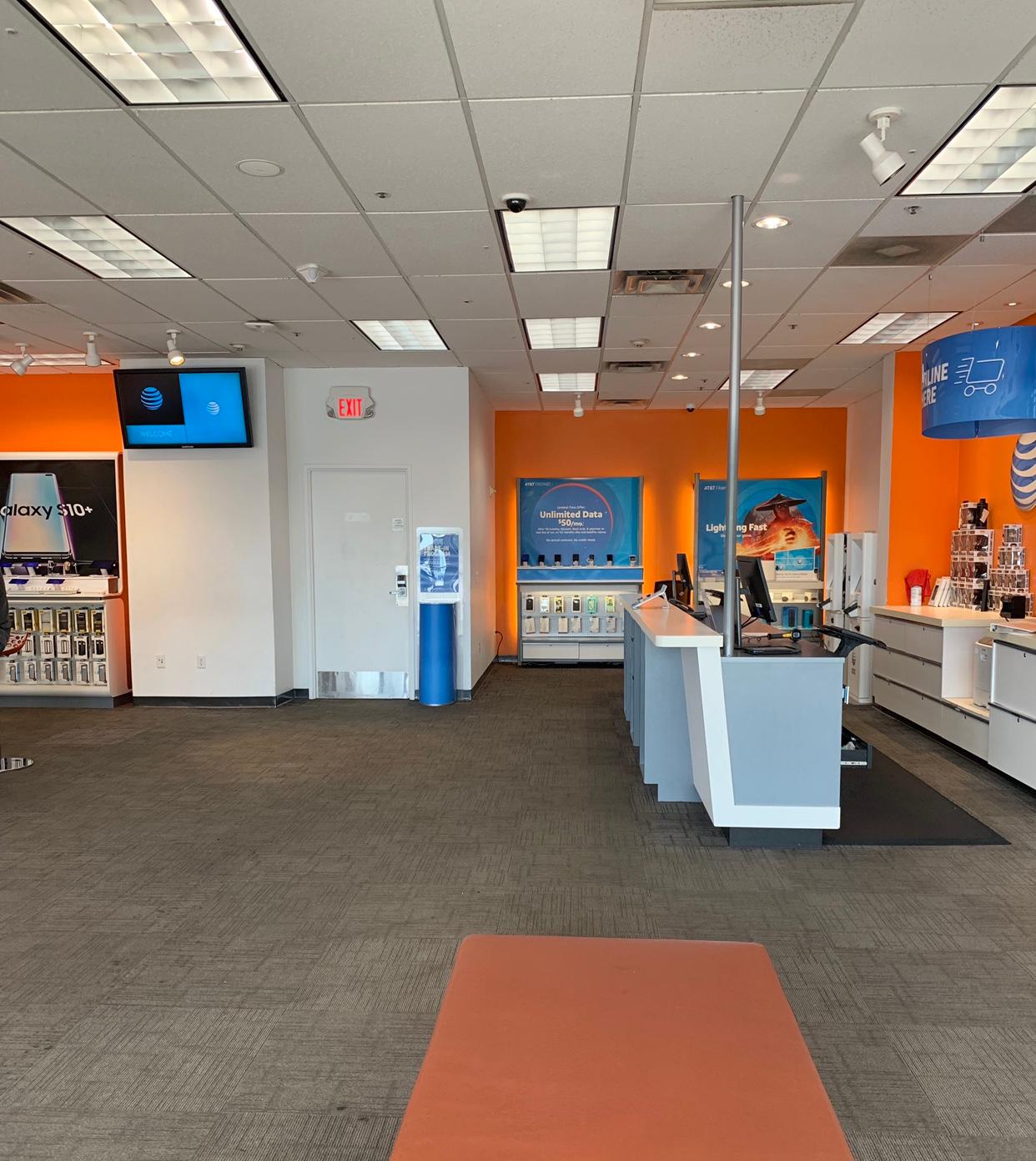 AT&T Store Photo