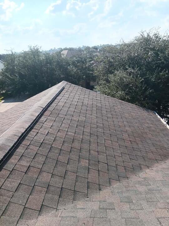 Hauk Roofing Image