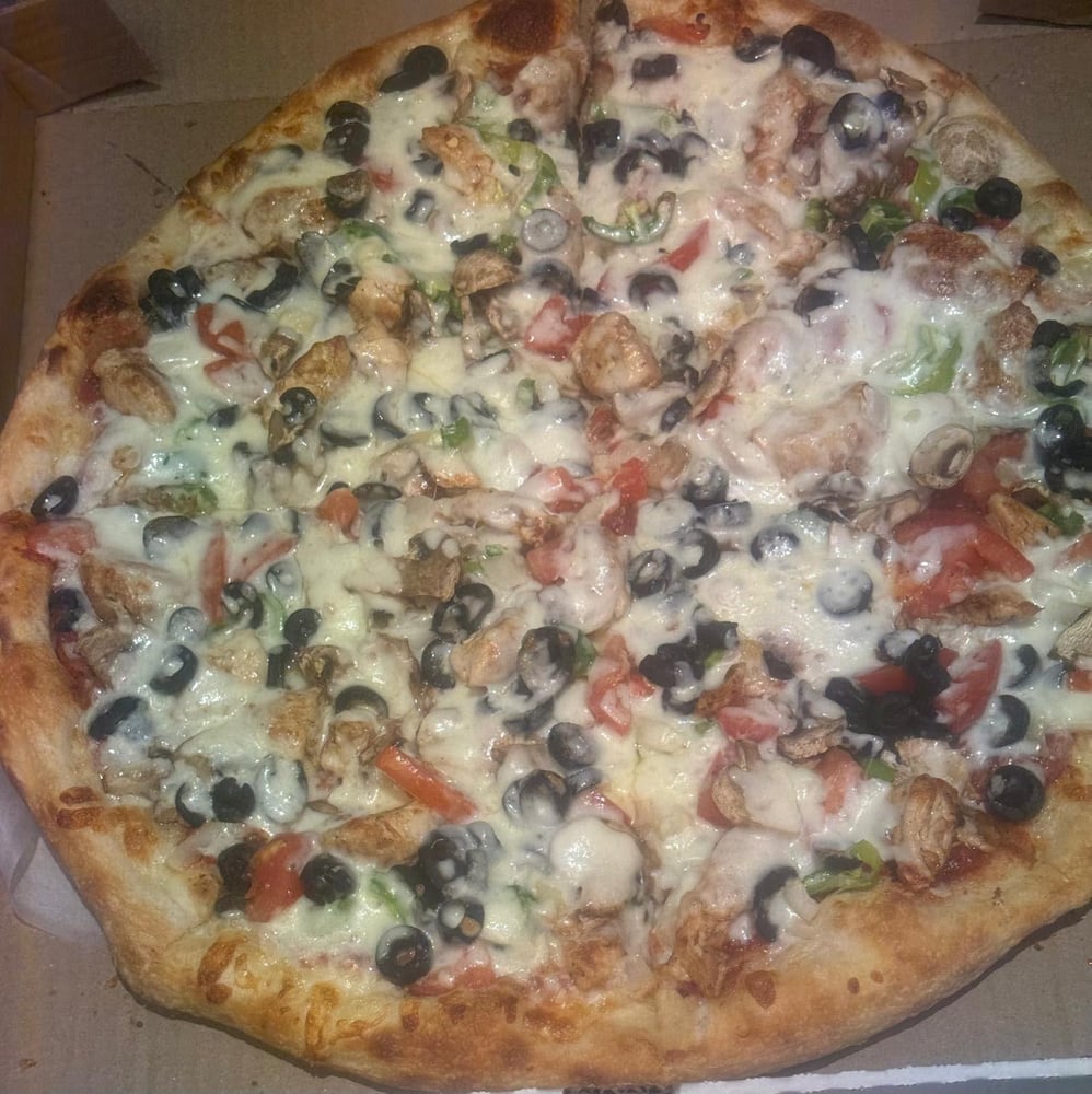 Small Roslyn Chicken Supreme