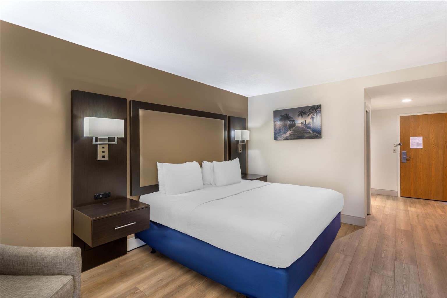 Best Western Plus Madison Image