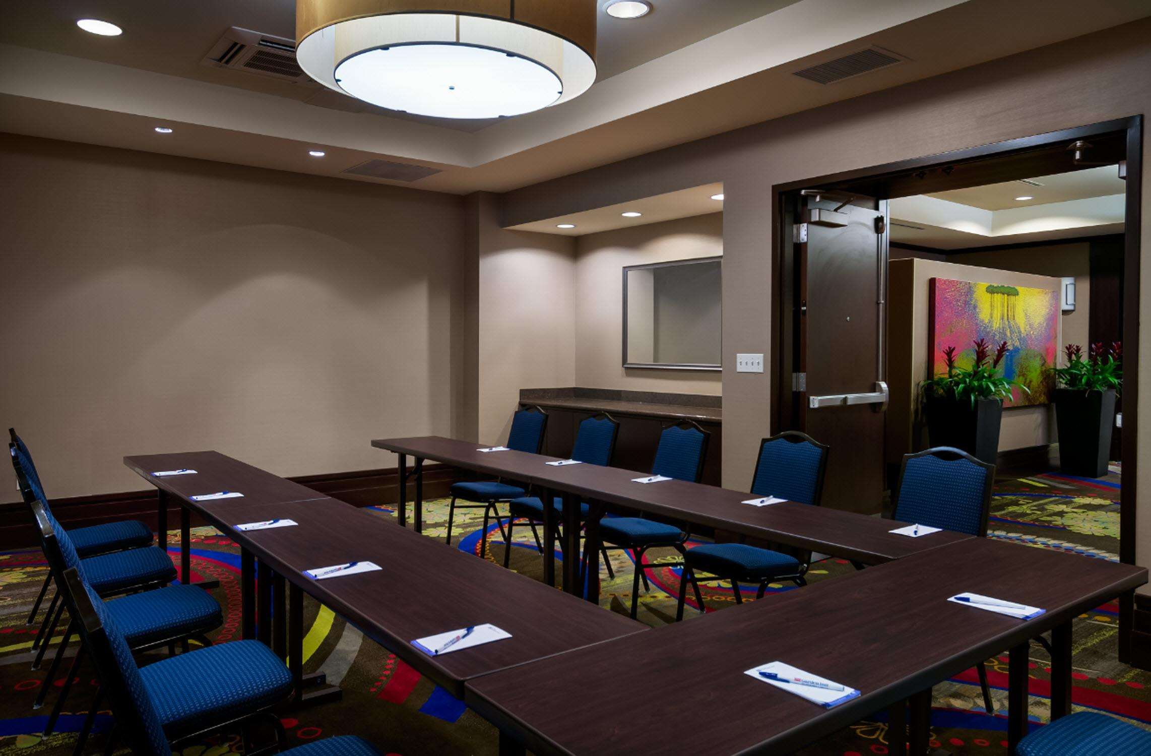 Hilton Garden Inn Houston NW America Plaza Photo