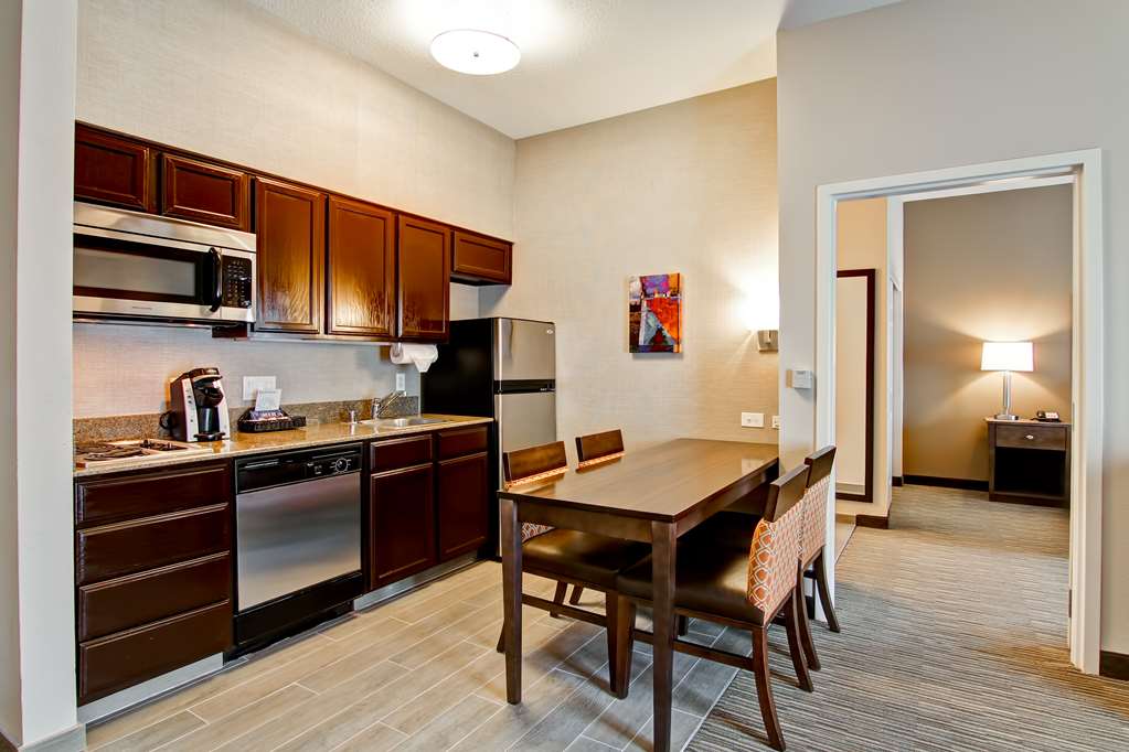 Homewood Suites by Hilton Houston-Kingwood Parc-Airport Area Image