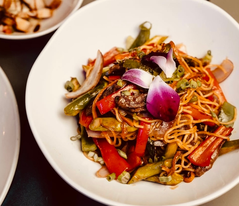 Yakisoba (noodles)