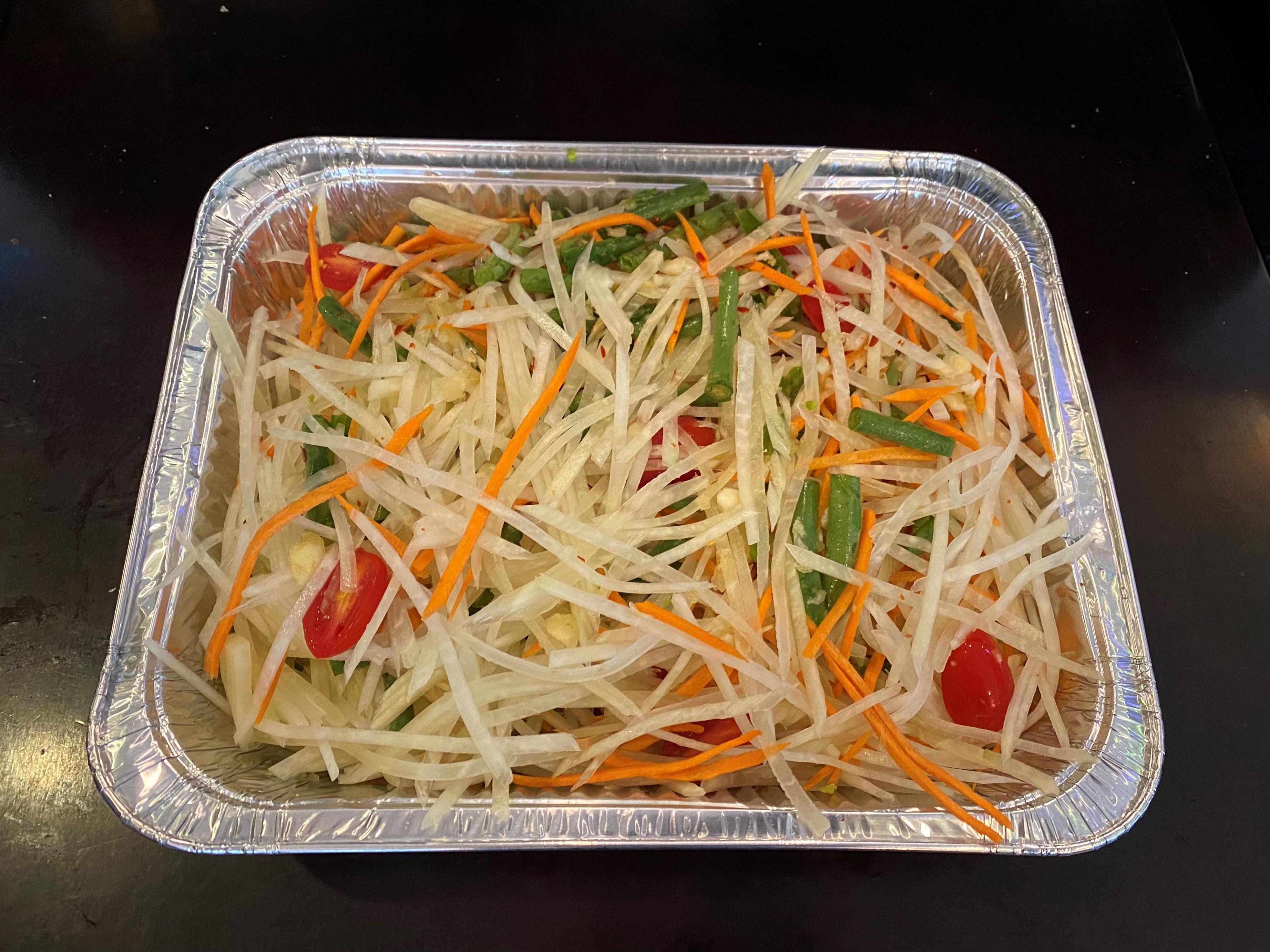 Som Tum - Papaya Salad (Tray)