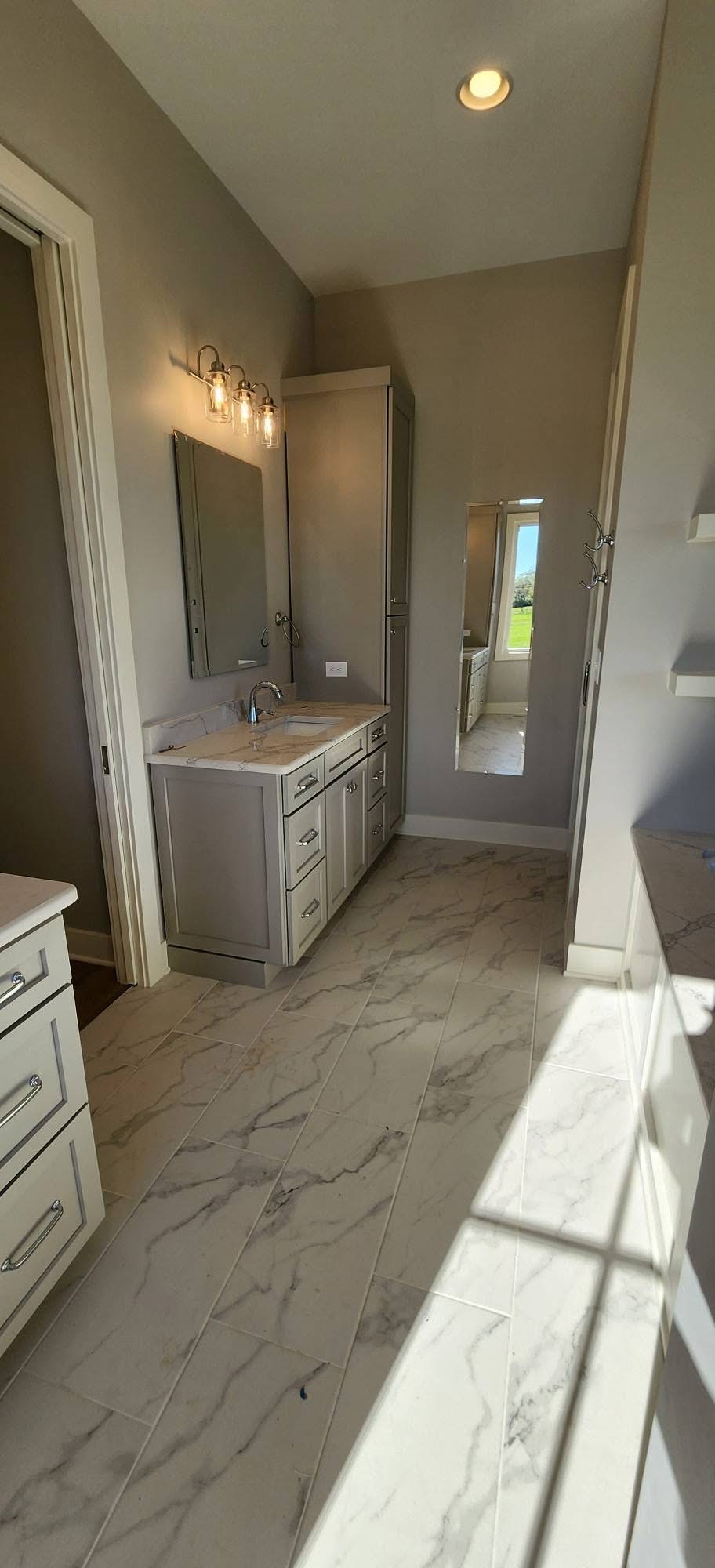 Howard-Carpenter Floor Covering Image