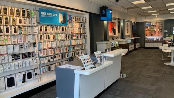 AT&T Store Photo