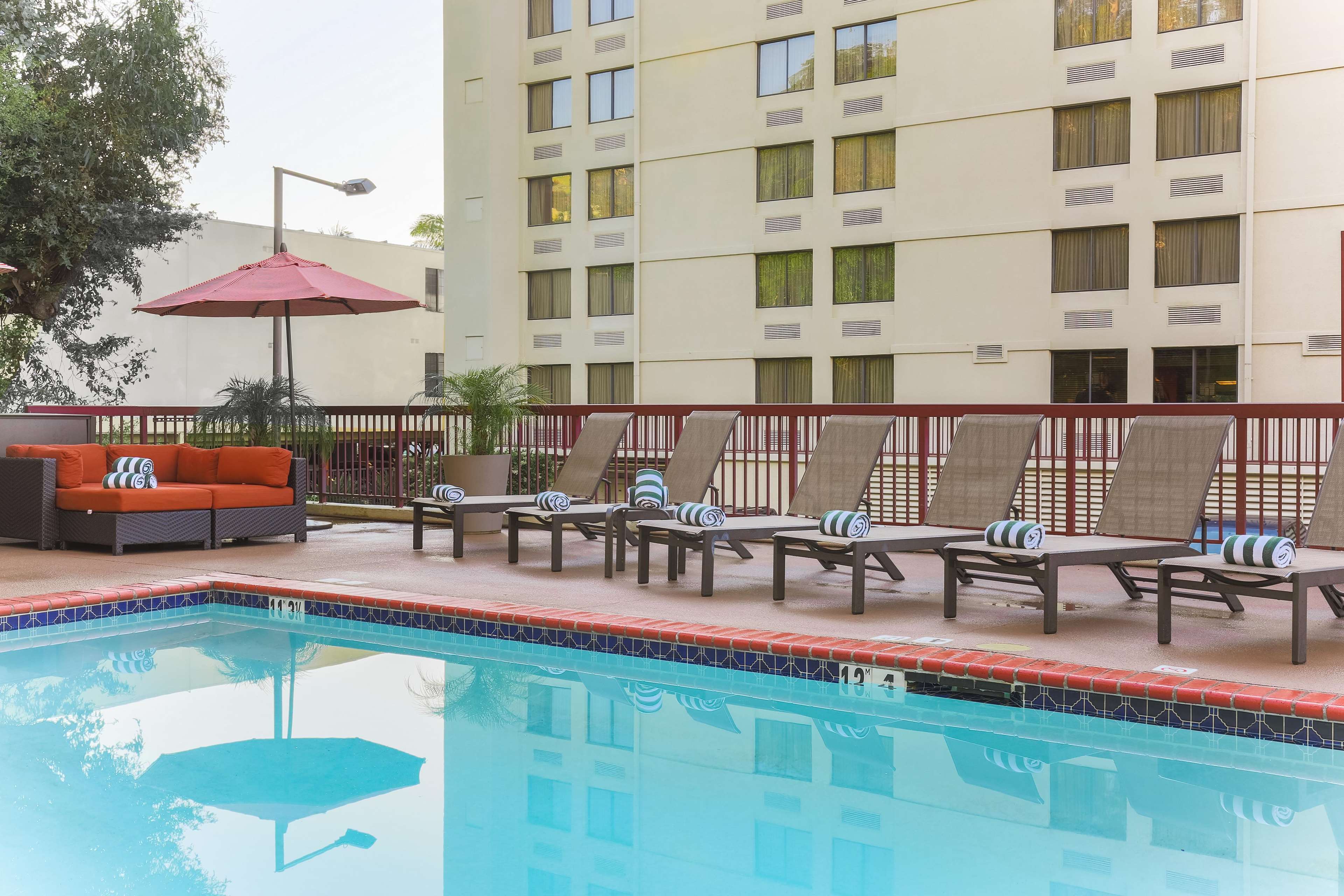 Hilton Garden Inn Los Angeles/Hollywood Photo