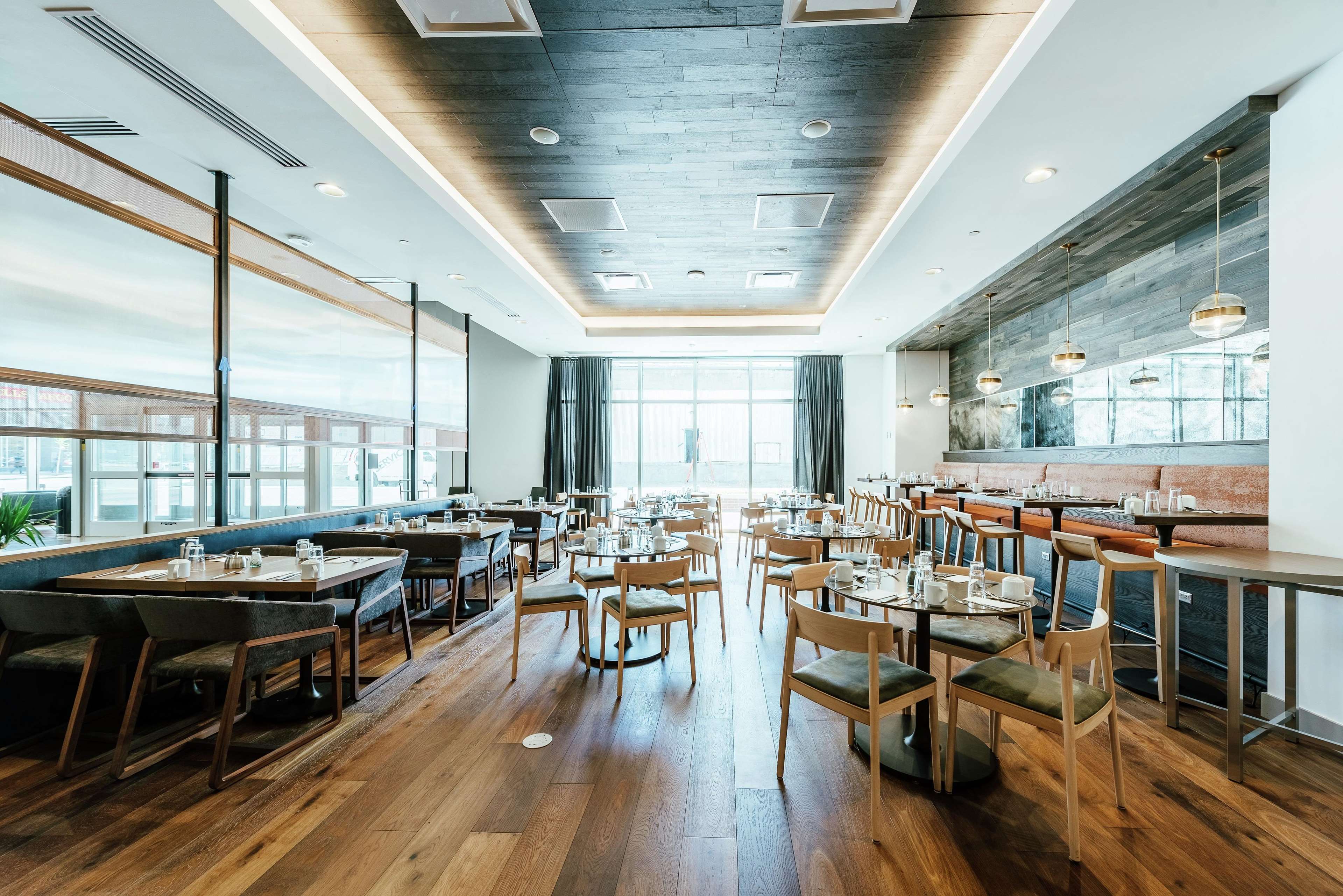 Hilton Garden Inn Denver Union Station Photo