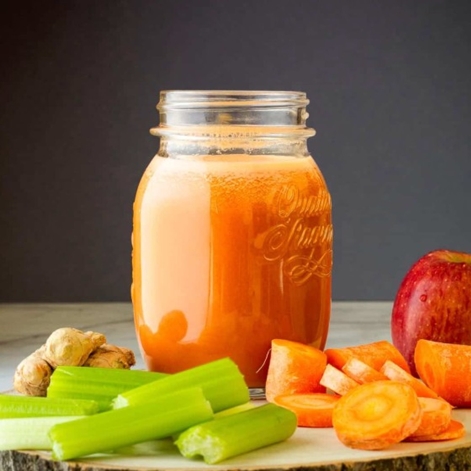 Carrot, Apple & Celery Juice