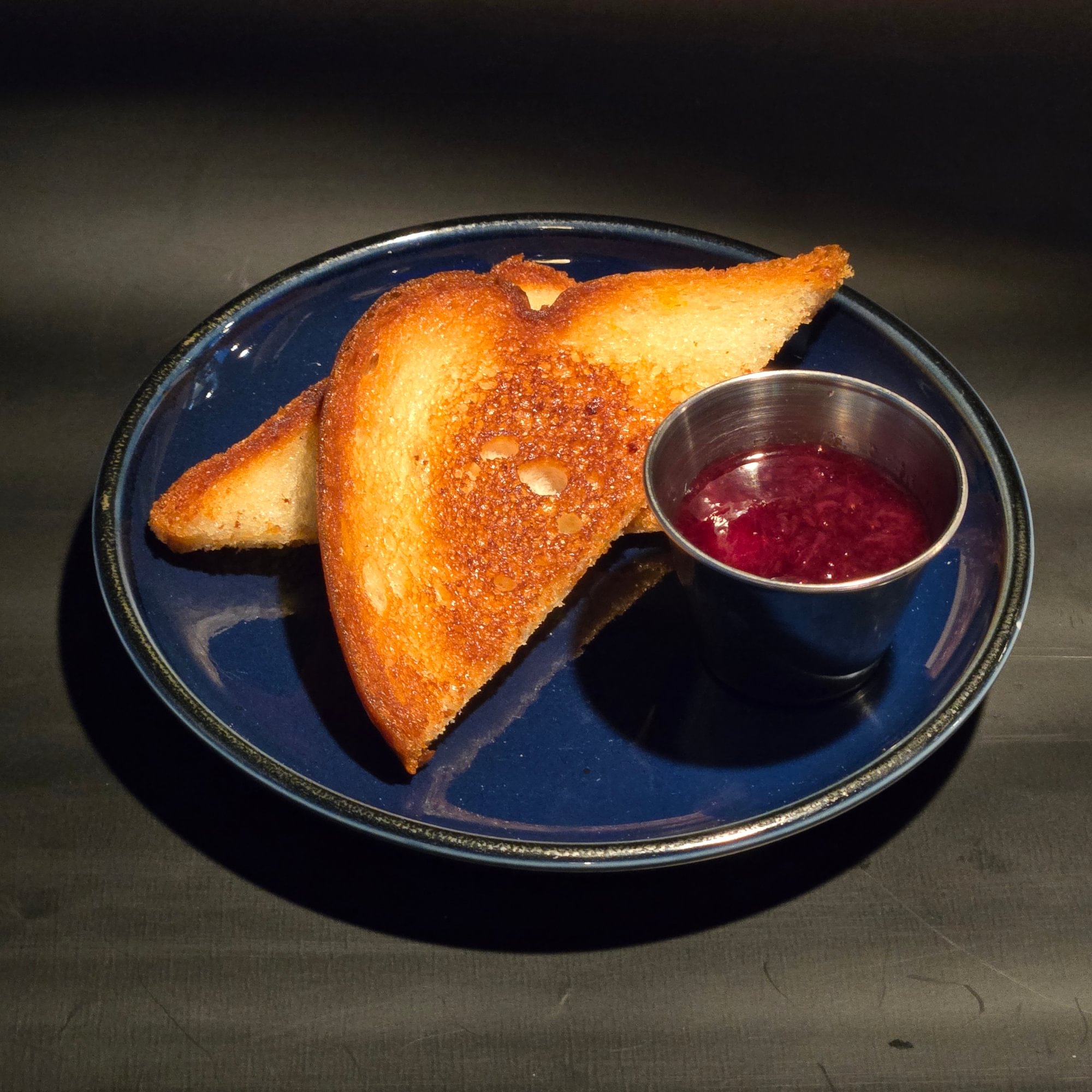 Toast *