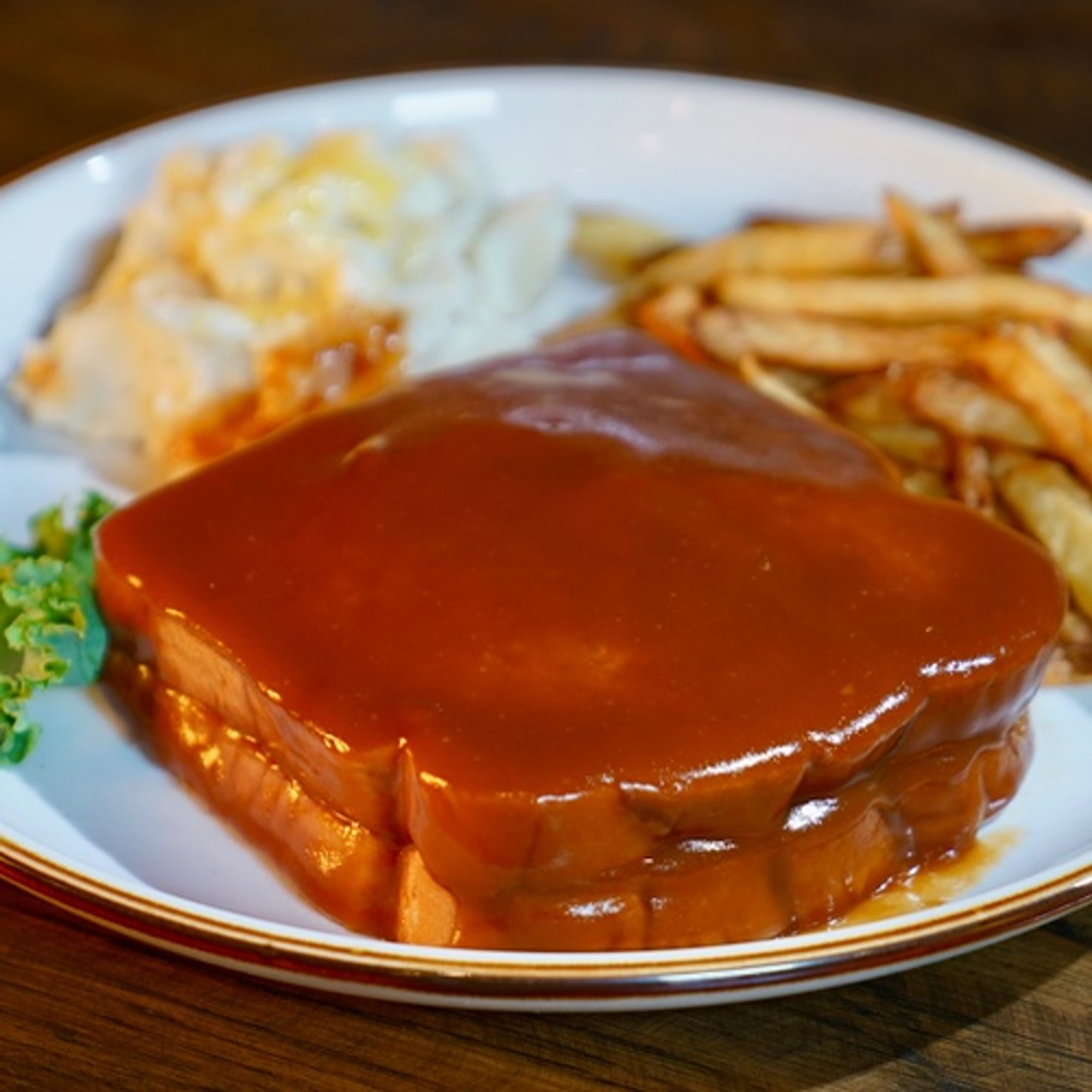 Hot Roast Beef Sandwich