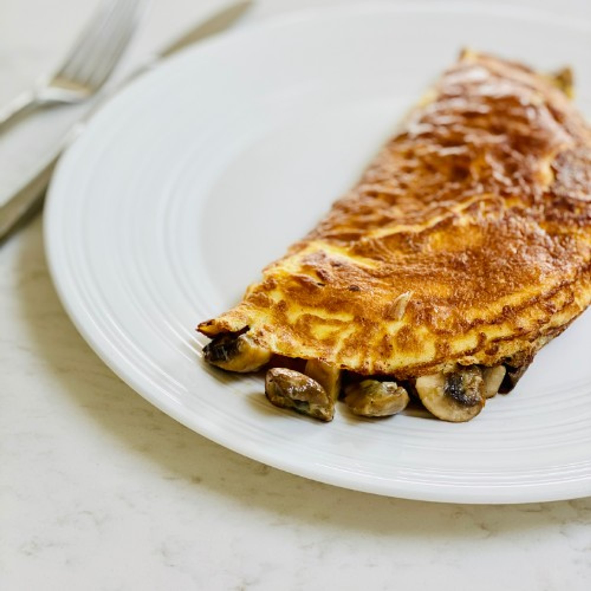 Brunch Cheesy Mushroom & Spinach Omelette
