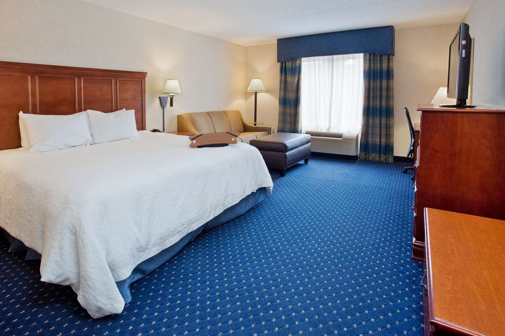 Hampton Inn Clifton Park Image