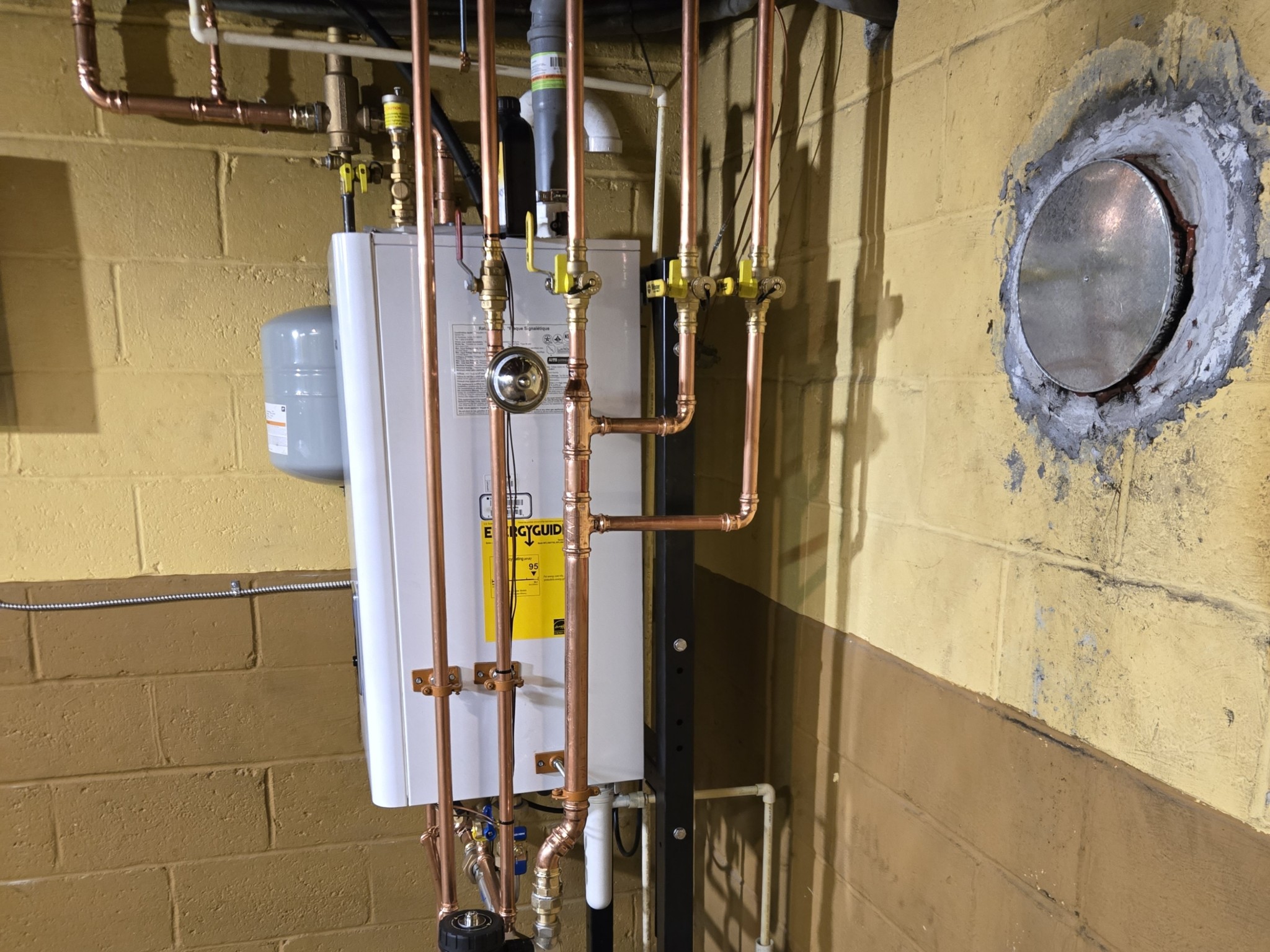 Fluid Plumbing & Heating LLC Image