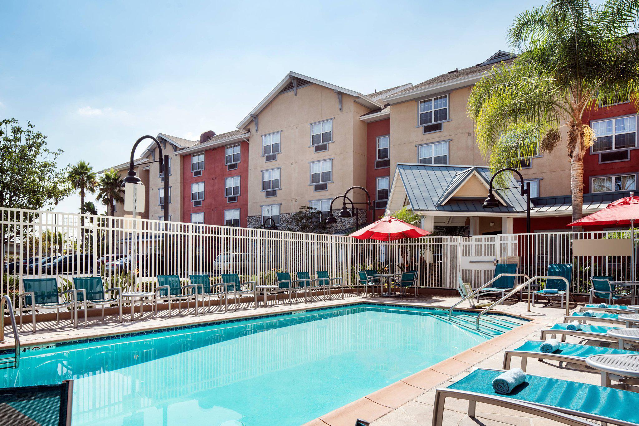 TownePlace Suites by Marriott Los Angeles LAX/Manhattan Beach Photo