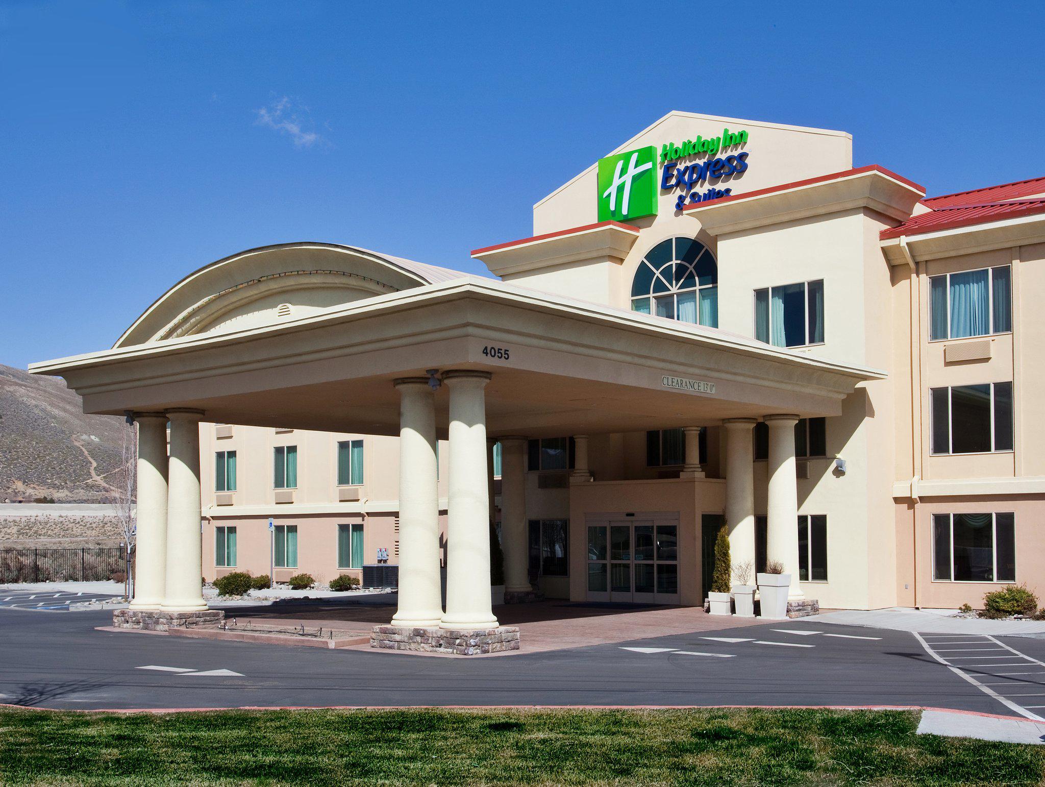 Holiday Inn Express & Suites Carson City Photo