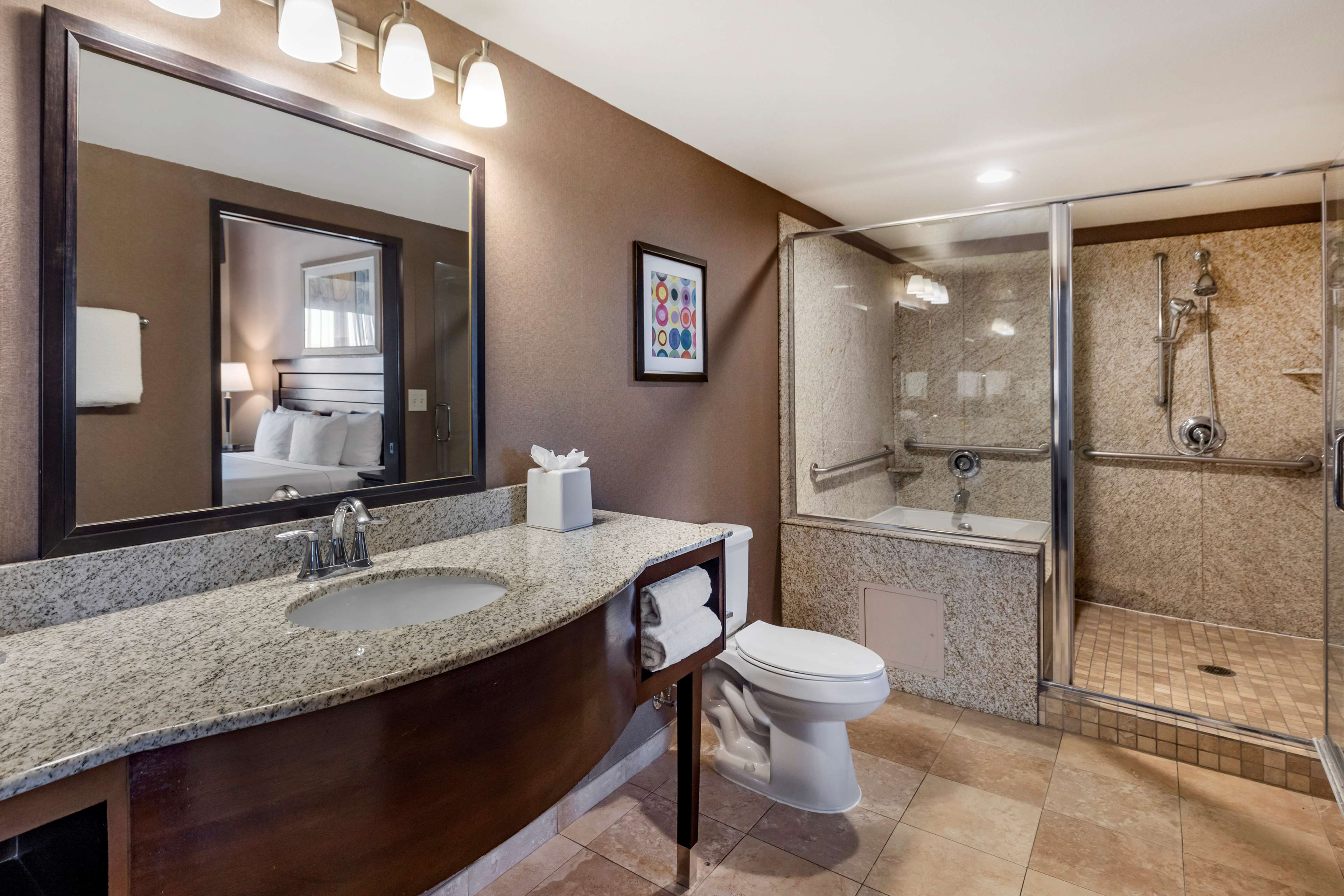 Bathroom with Jetted Tub