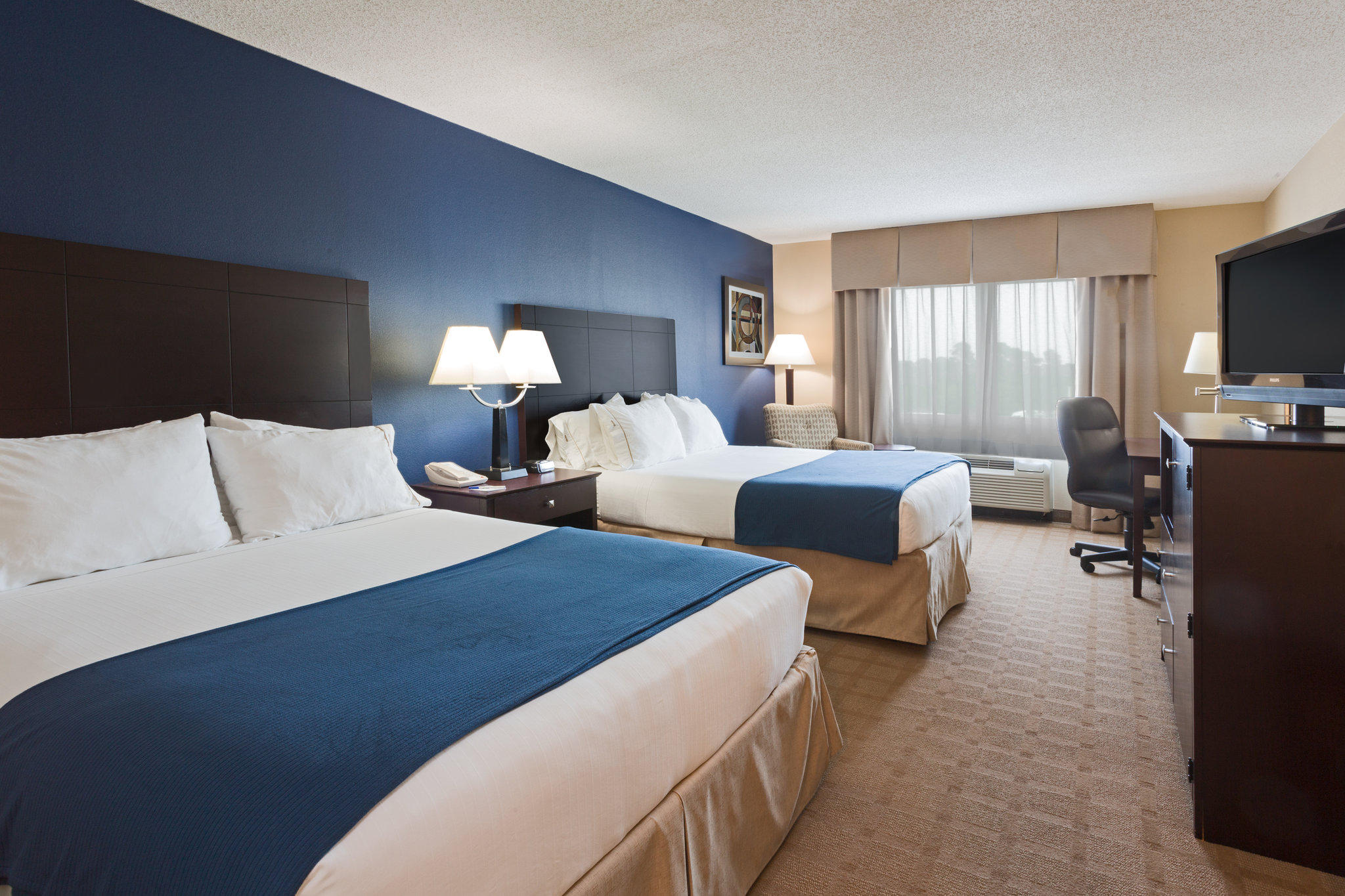 Holiday Inn Express & Suites Fort Pierce West Photo