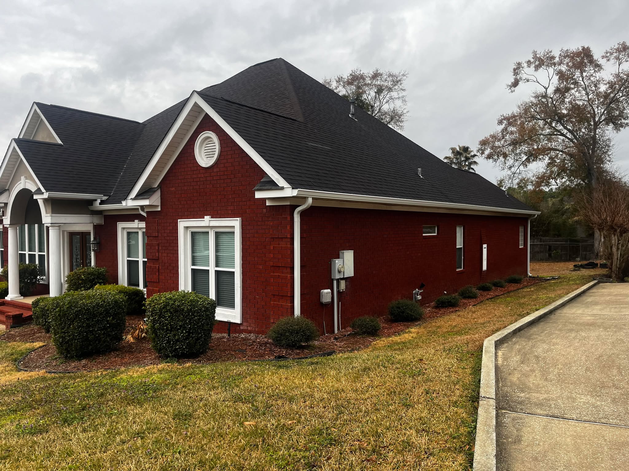 Southern Gutters LLC Image