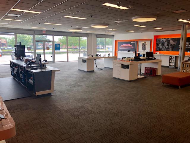 AT&T Store Photo