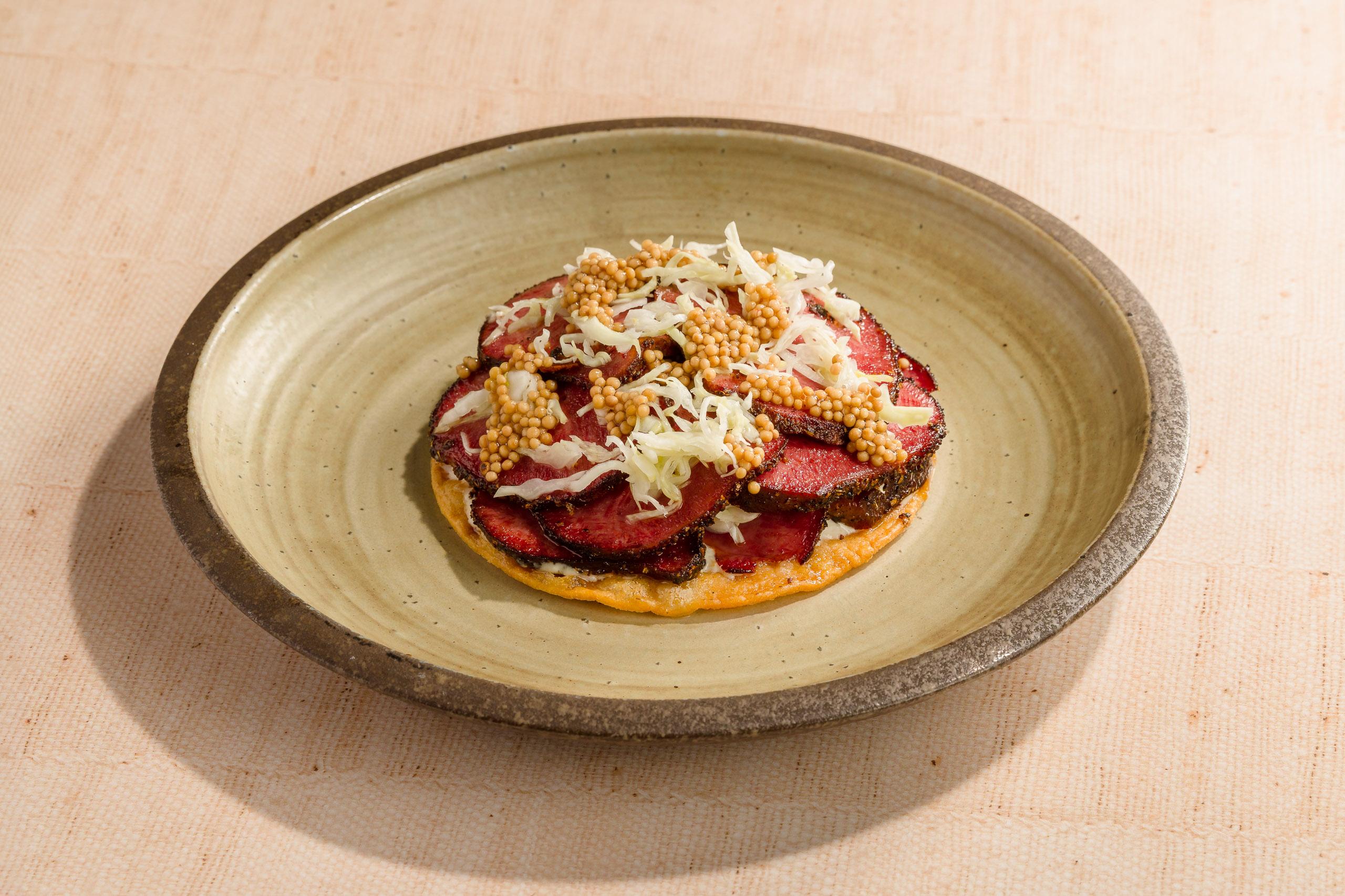 Pastrami Tostada