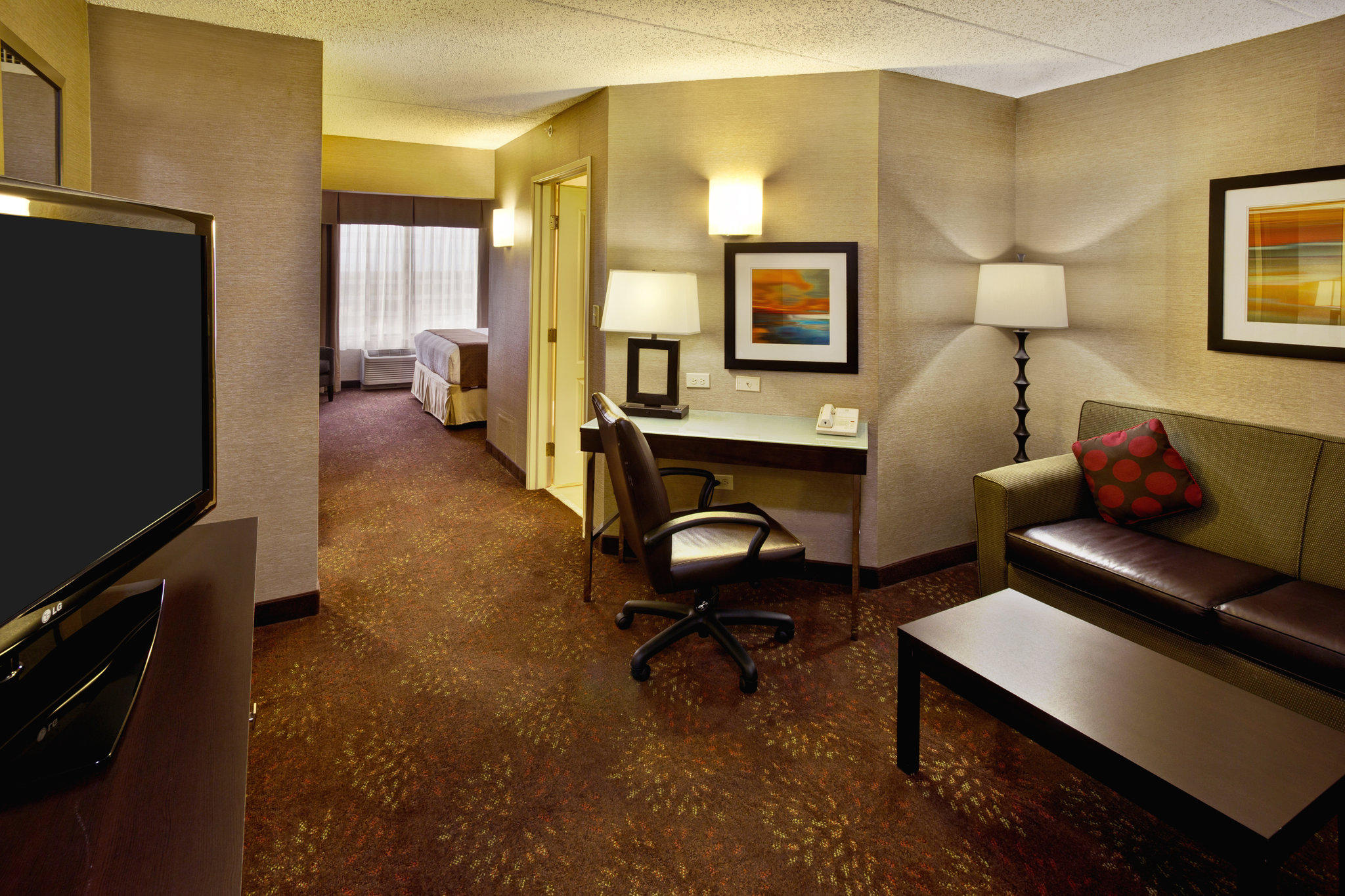 Holiday Inn & Suites Chicago Northwest - Elgin Photo