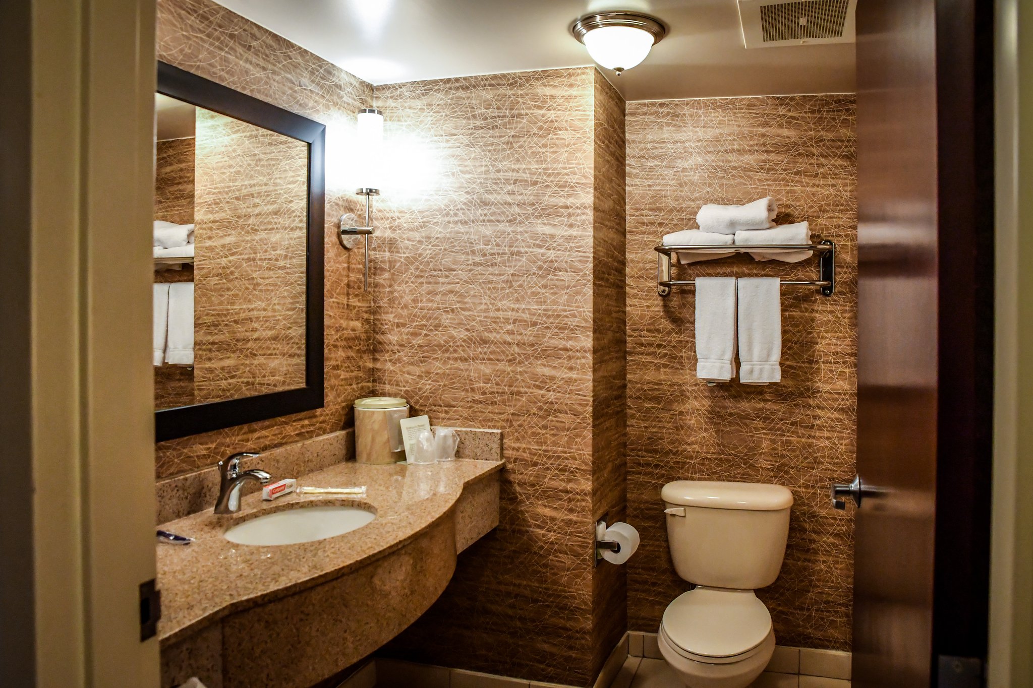 Holiday Inn Express & Suites Concord by IHG Image