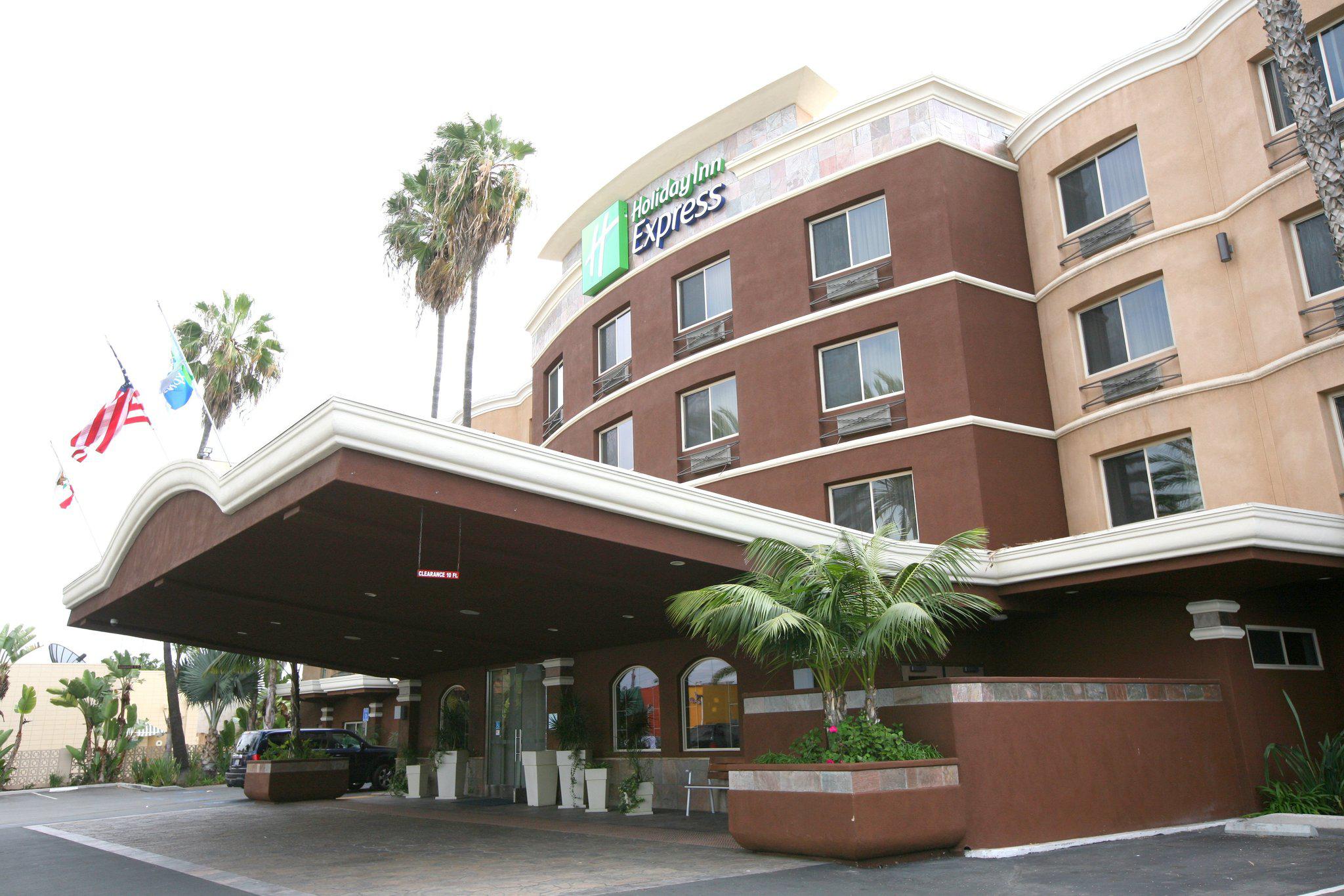 Holiday Inn Express San Diego South - Chula Vista Photo