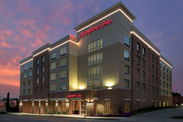 Images Hampton Inn Wilmington Downtown