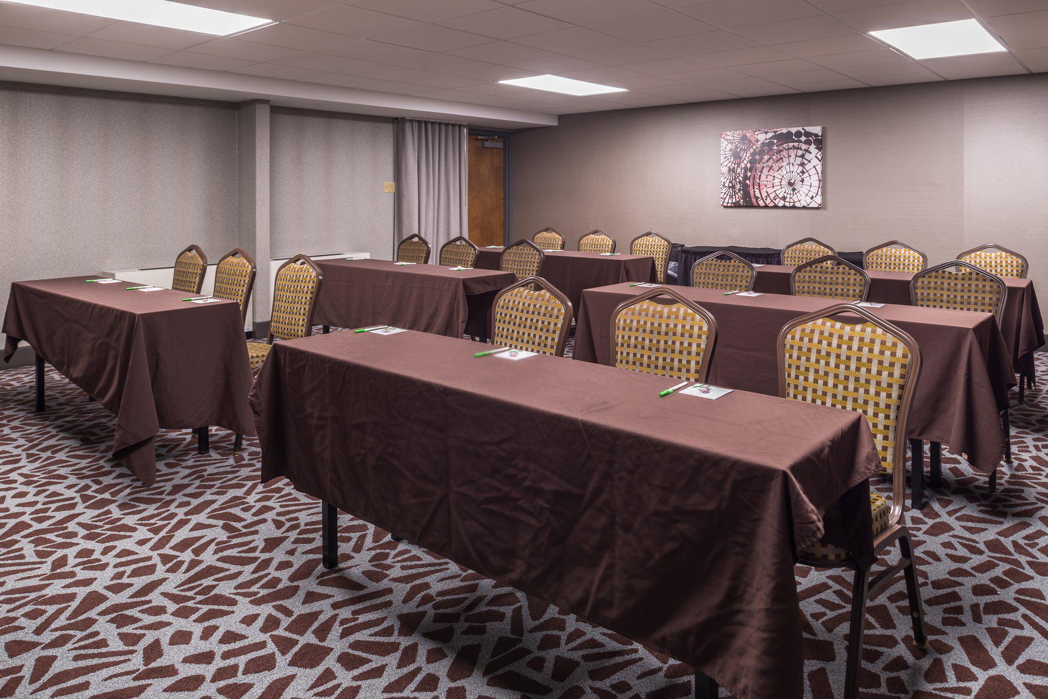 Holiday Inn Auburn-Finger Lakes Region Photo