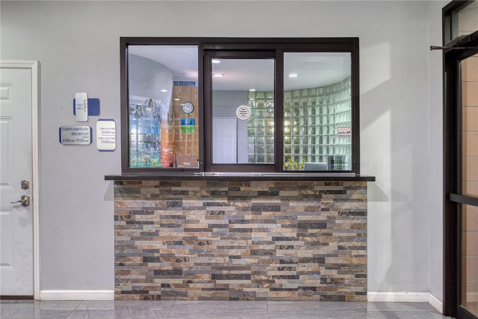 SureStay by Best Western Spring North Houston Image