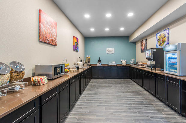 Images Sleep Inn & Suites Ankeny - Des Moines