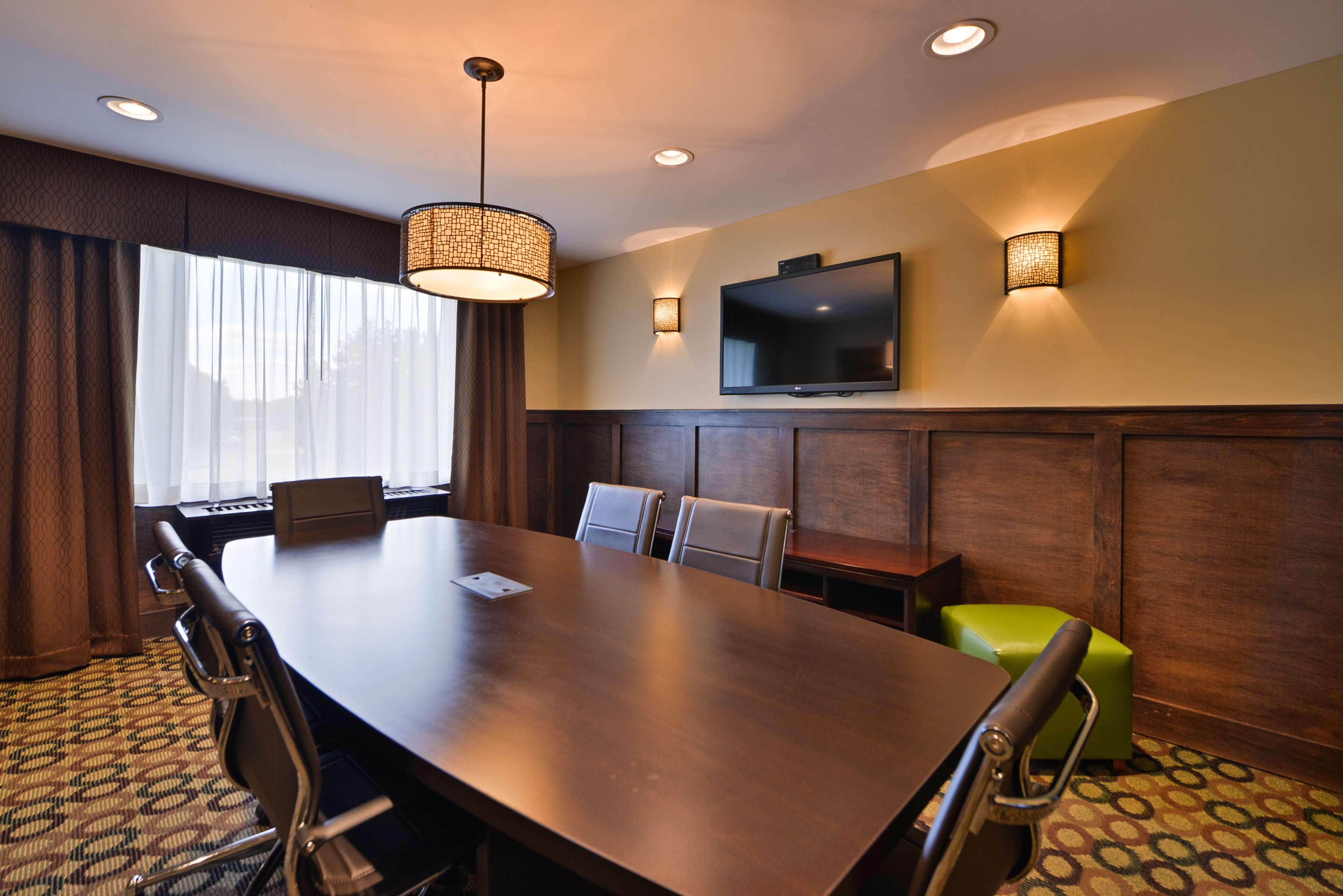 Best Western Plus Glenview-Chicagoland Inn & Suites Photo