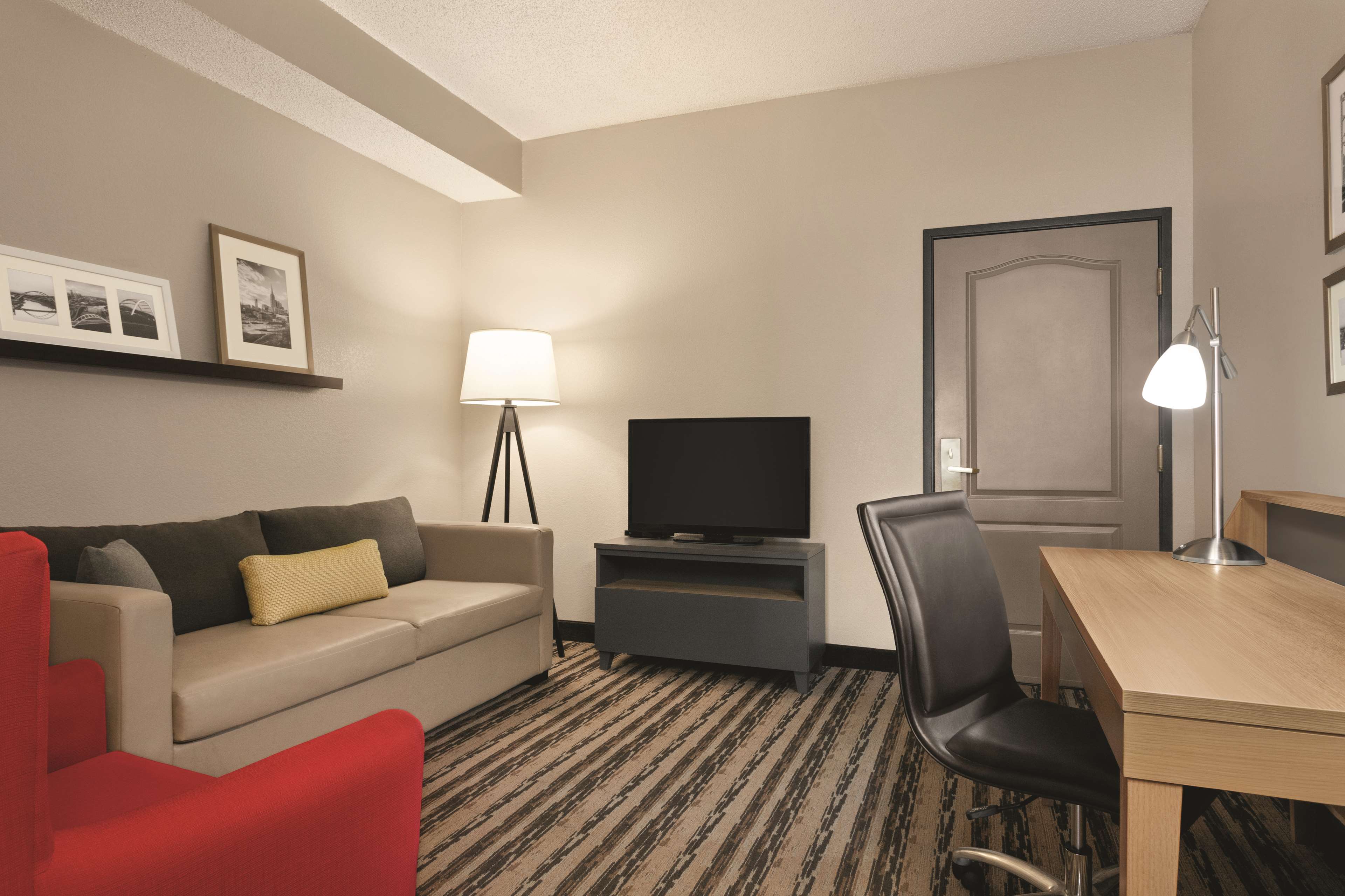 Country Inn & Suites by Radisson, Nashville Airport East, TN Photo