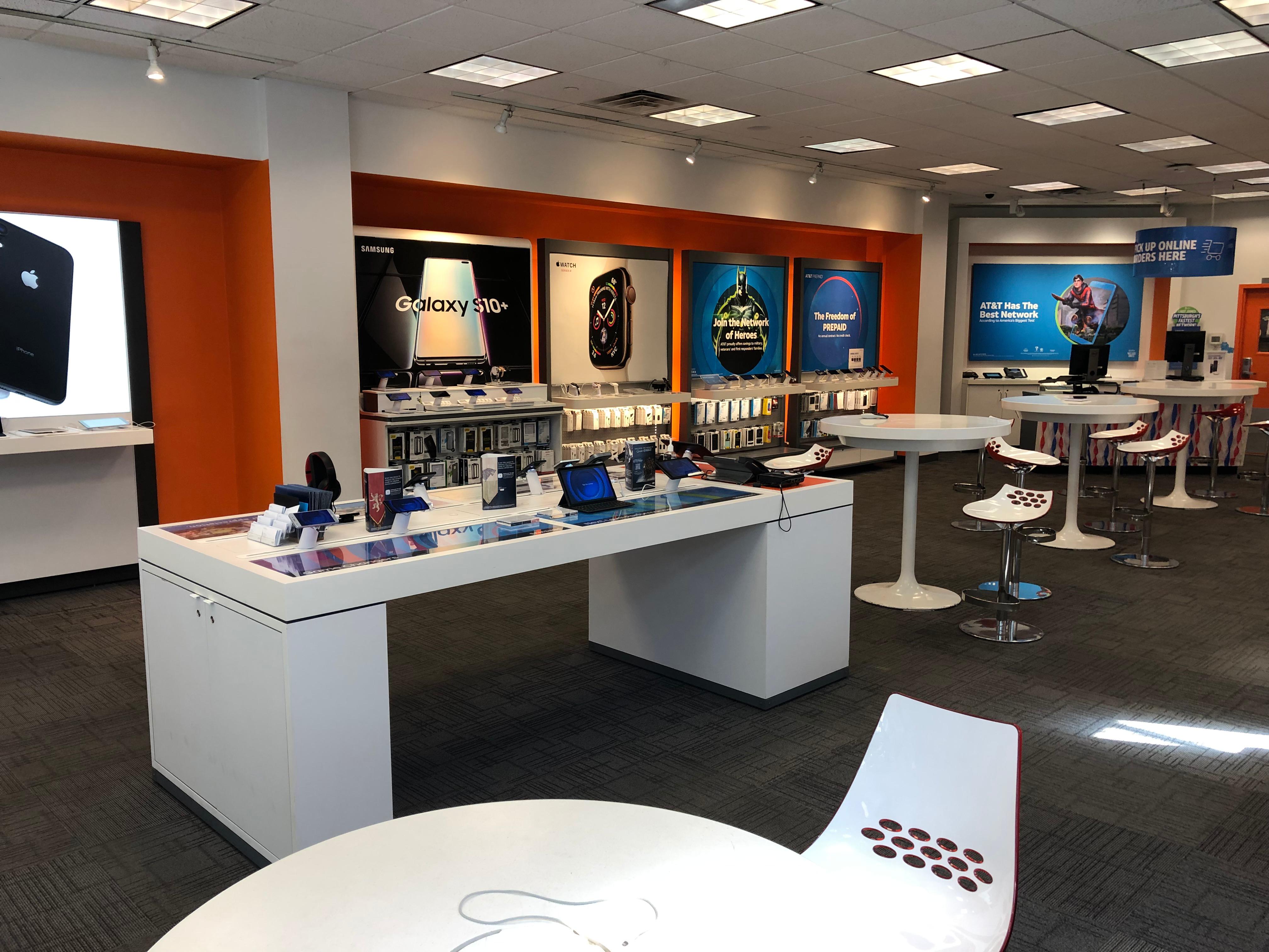 AT&T Store Photo