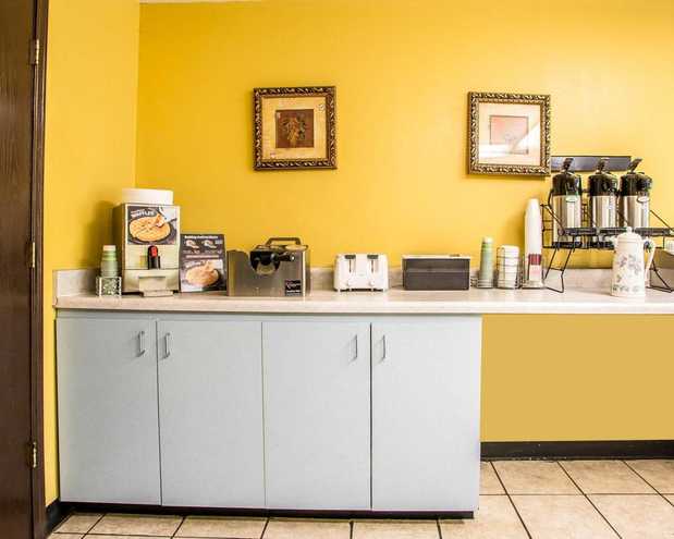 Images Econo Lodge