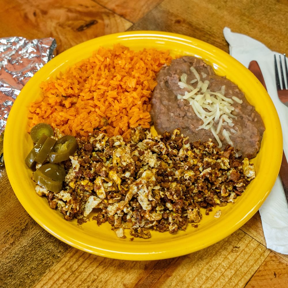 Huevos Con Chorizo
