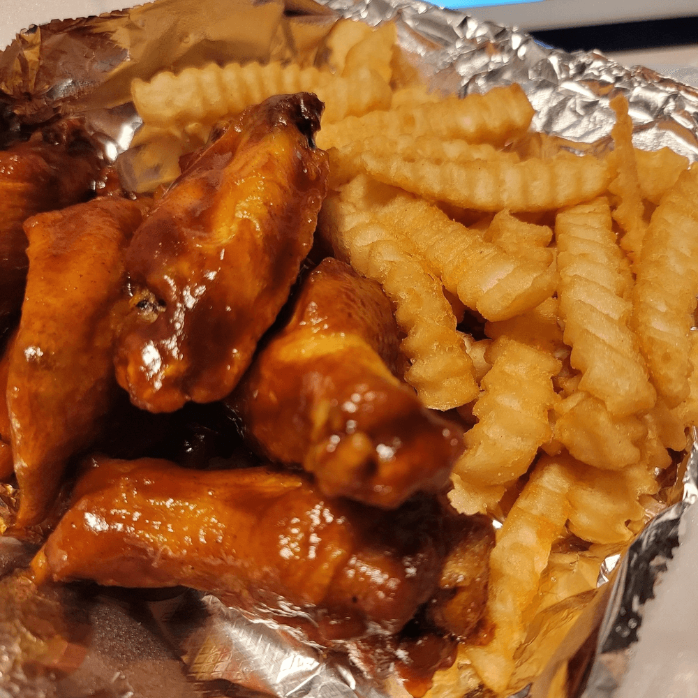 100 Wings