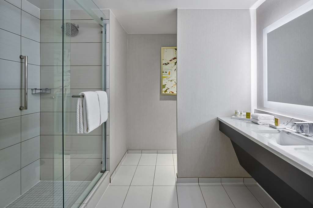 Hilton Atlanta Airport Image