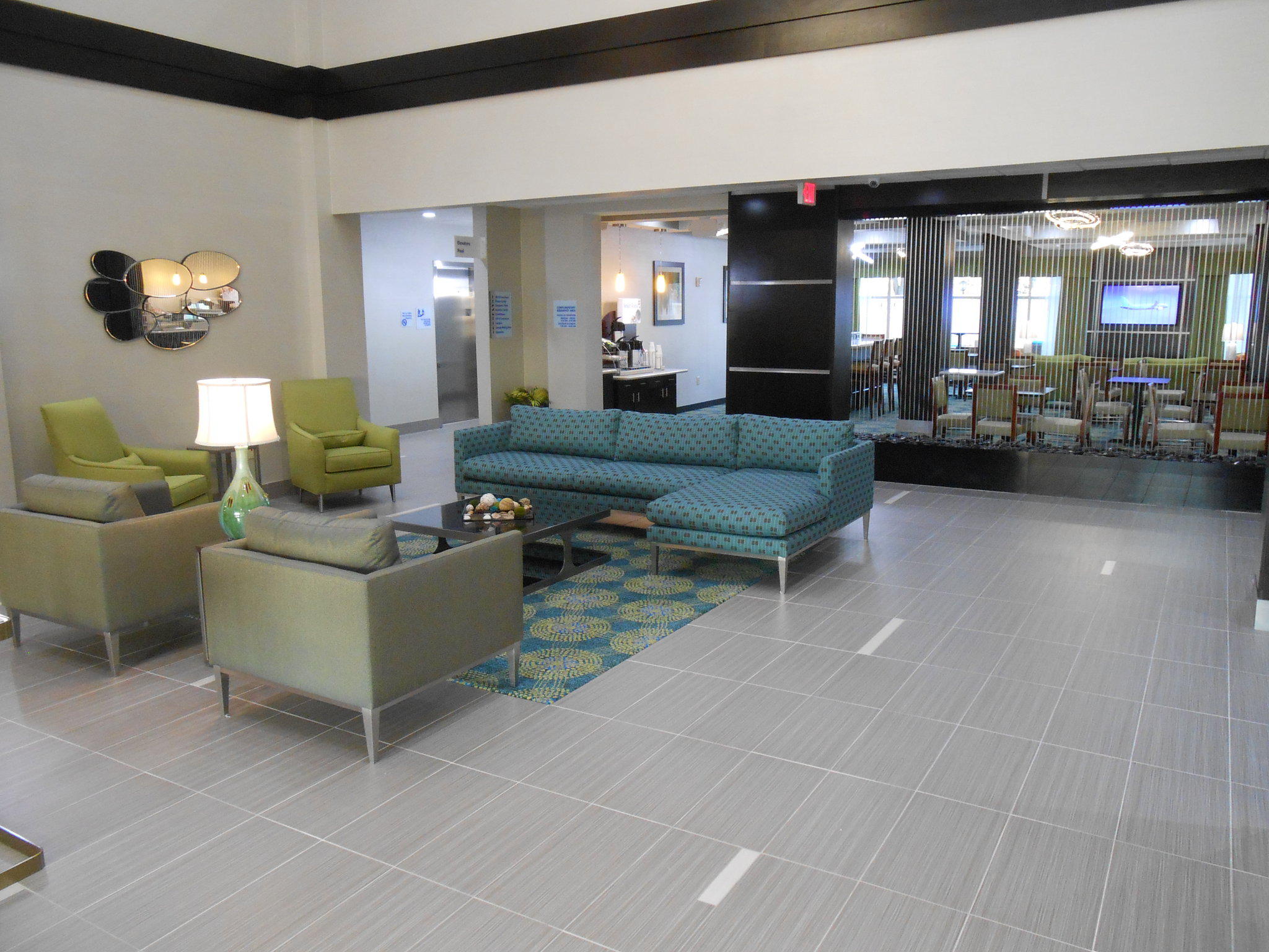 Holiday Inn Express & Suites Houston Northwest-Brookhollow Photo